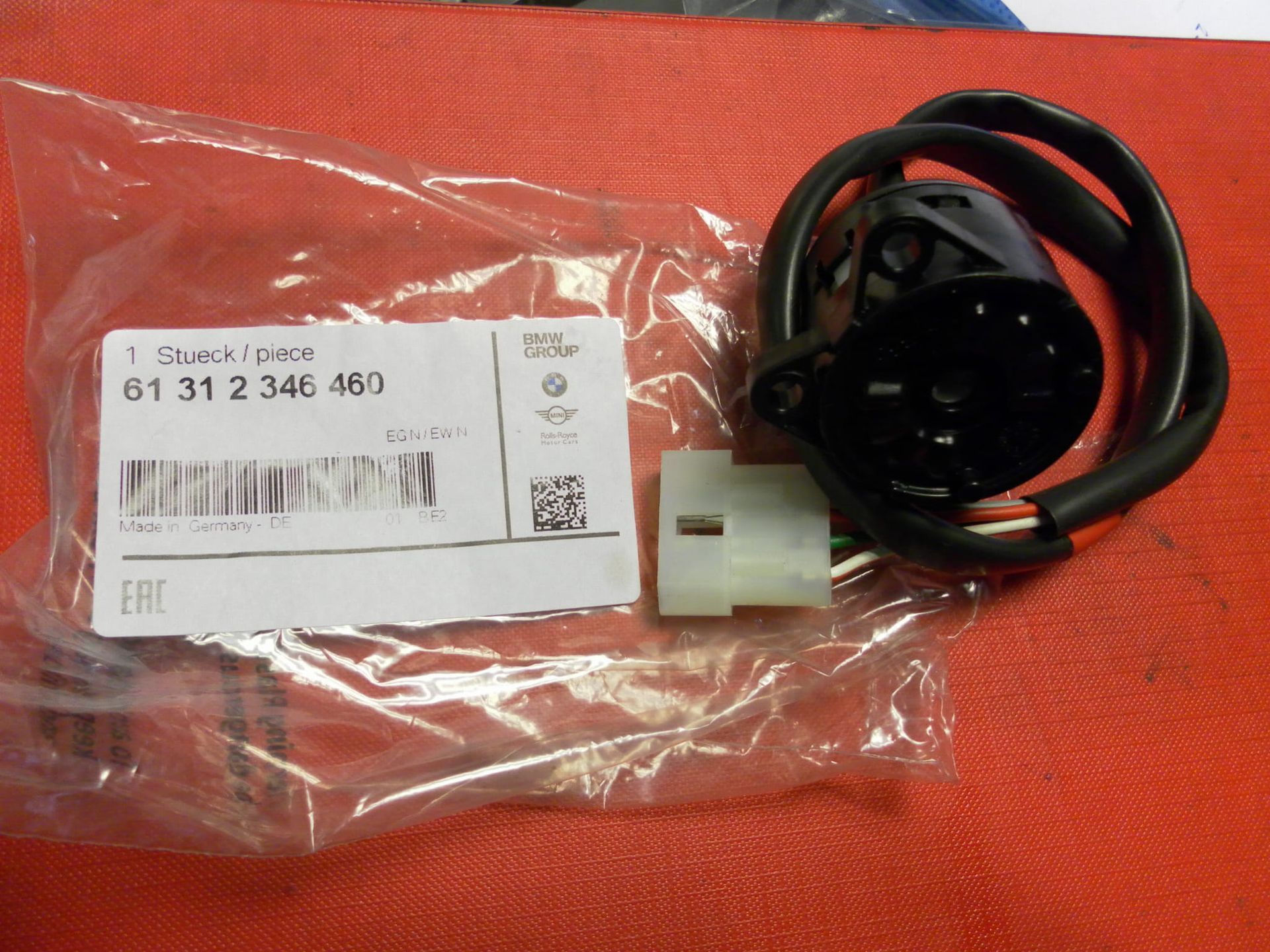 schakelaar tbv contactslot f650 ( enkele stekker)				61312346460