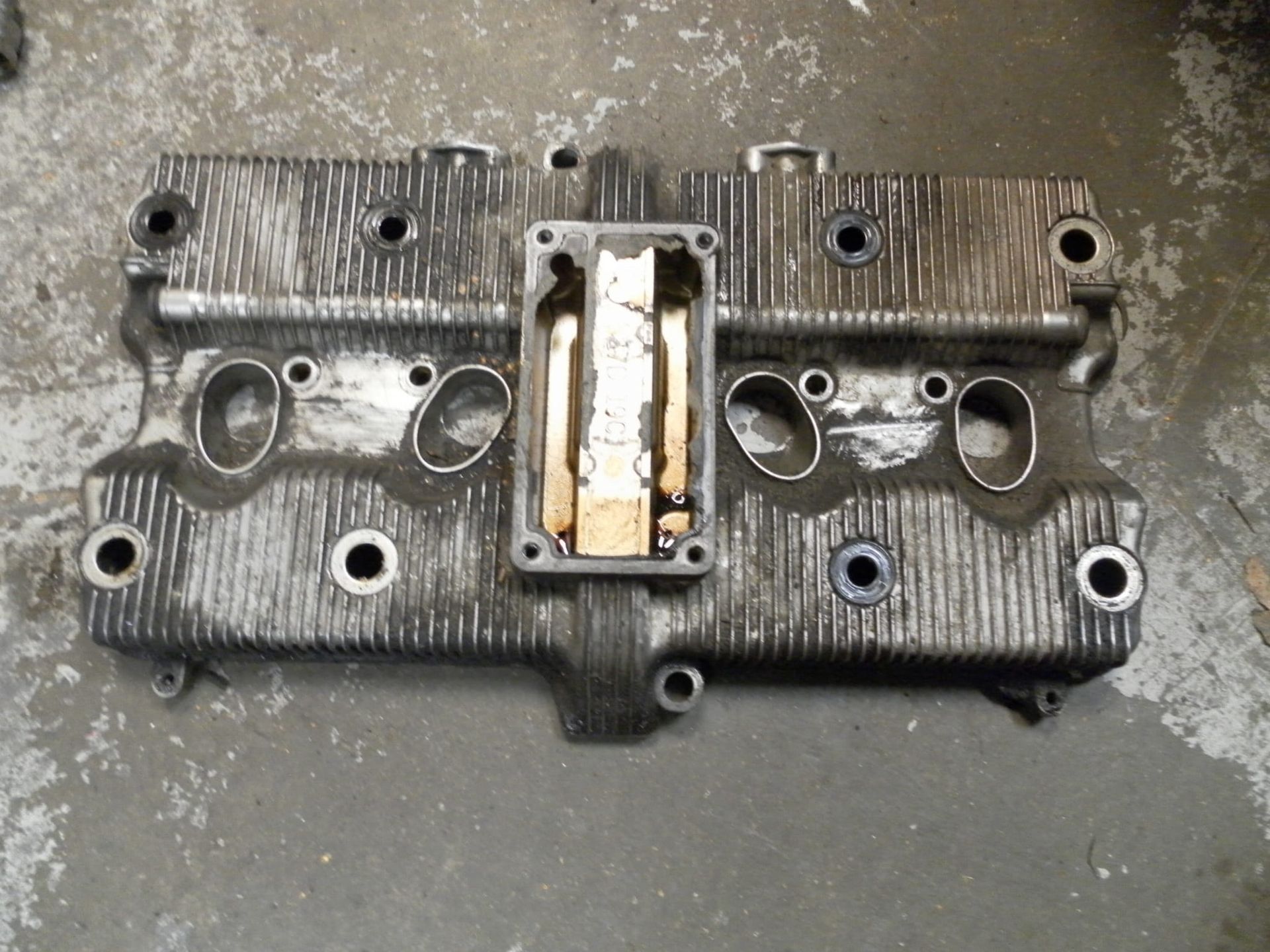 kleppendeksel	Gsx750f 1998-2006 , gsf600		11171-26E01