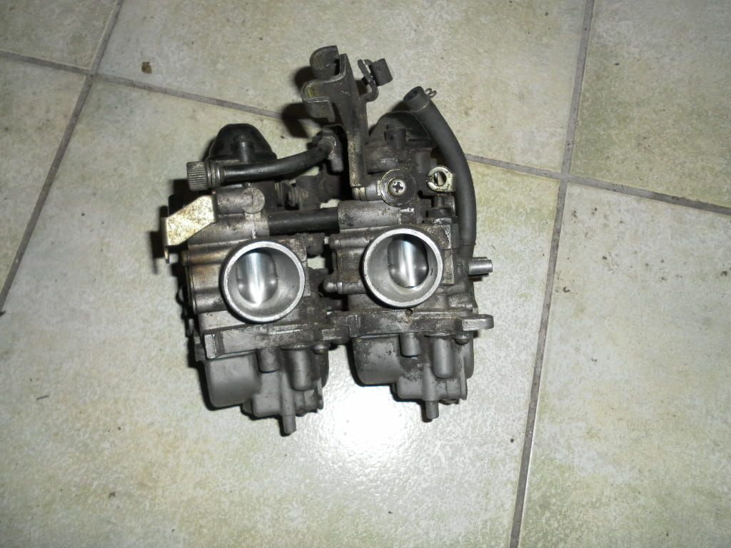 carburateurset PH87A	Xl250 1985 , 16102-kl4  , 16101-kl4  , 16100-kl4