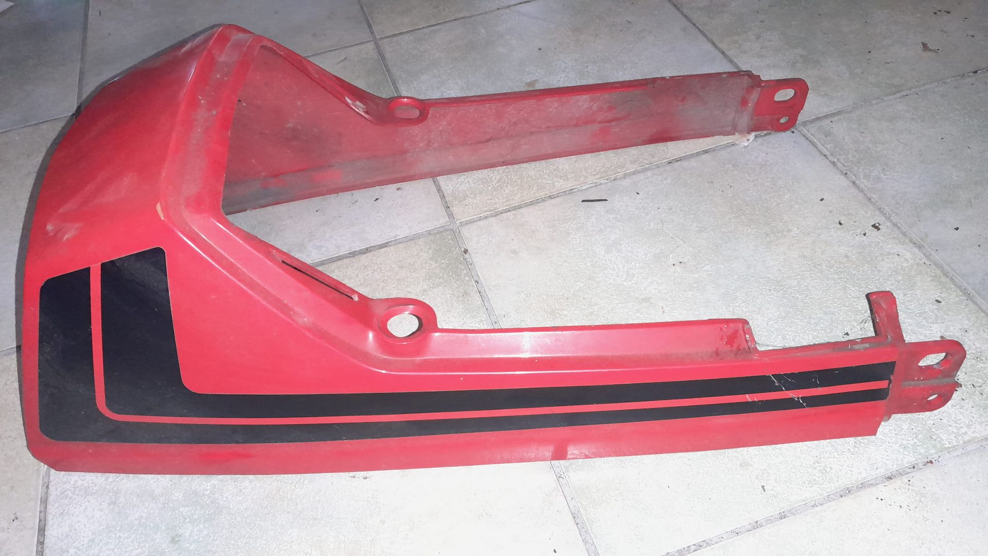 kontje  cbx750f , seat rear cowl	772A1-MJ0-000ZA 	77210-MJ0(A)-000