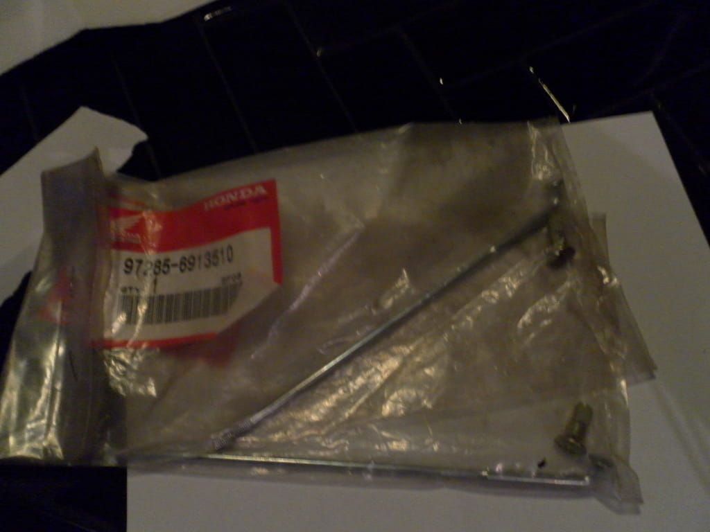2x Spoke, Bs8x147.5 	cb550  cb750f		97285-6913510