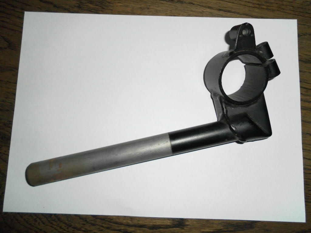 handlebar right , rechter stuurhelft	Fzr1000 87- 88			2GH-26122-00