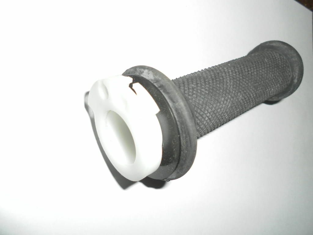 gasbuis  met handvat / gas gripassembly 	Fzr1000 87- 93 , fzr750 87-88 , RD500 85			47X-26240-00