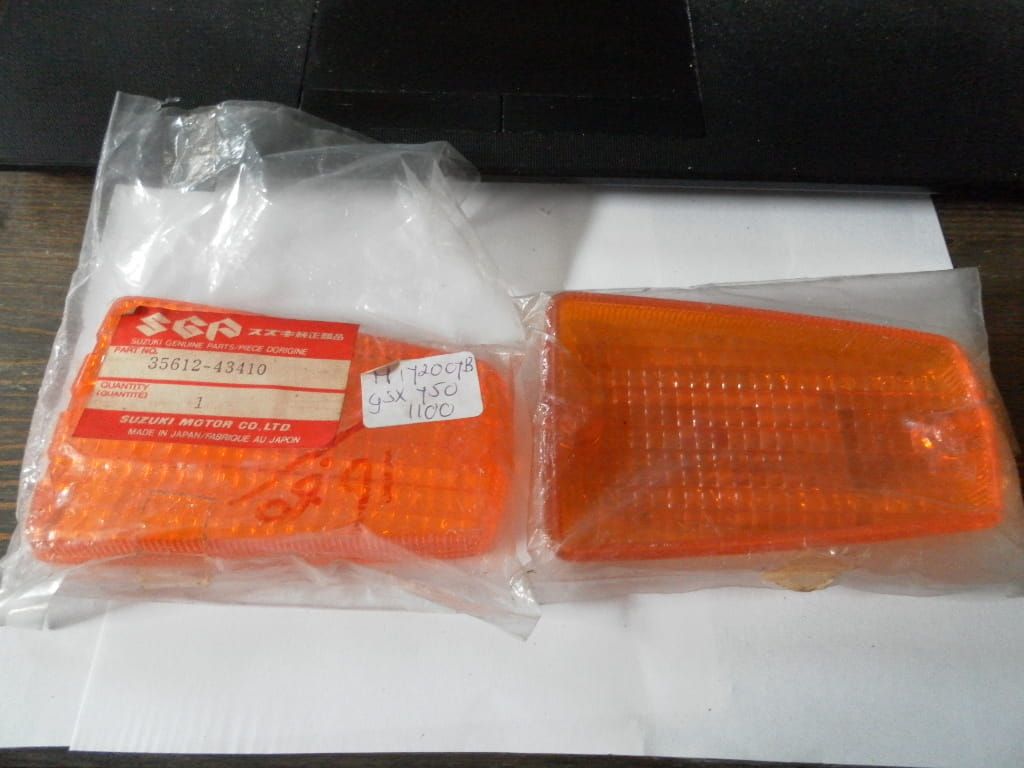 2 stuks  knipperlichtglas	oem		gsx1100e gs1150	35612-43410	35612-00A80
