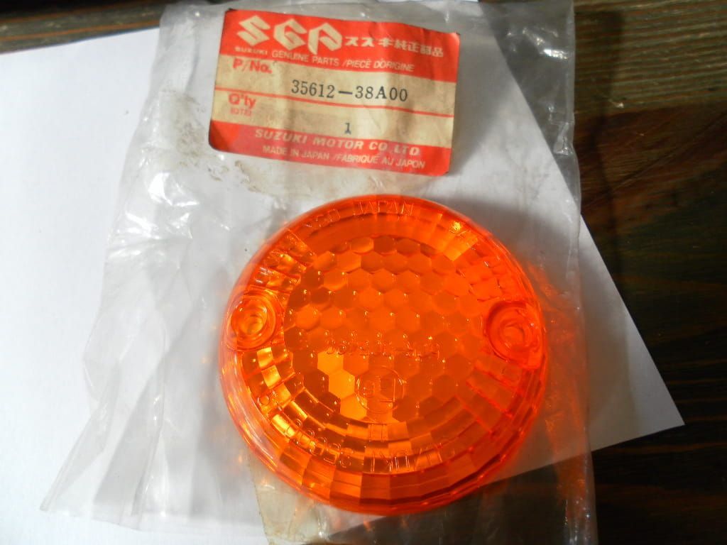 knipperlichtglas   	oem		LS650 , intruder	35612-38a00	35612-38a01