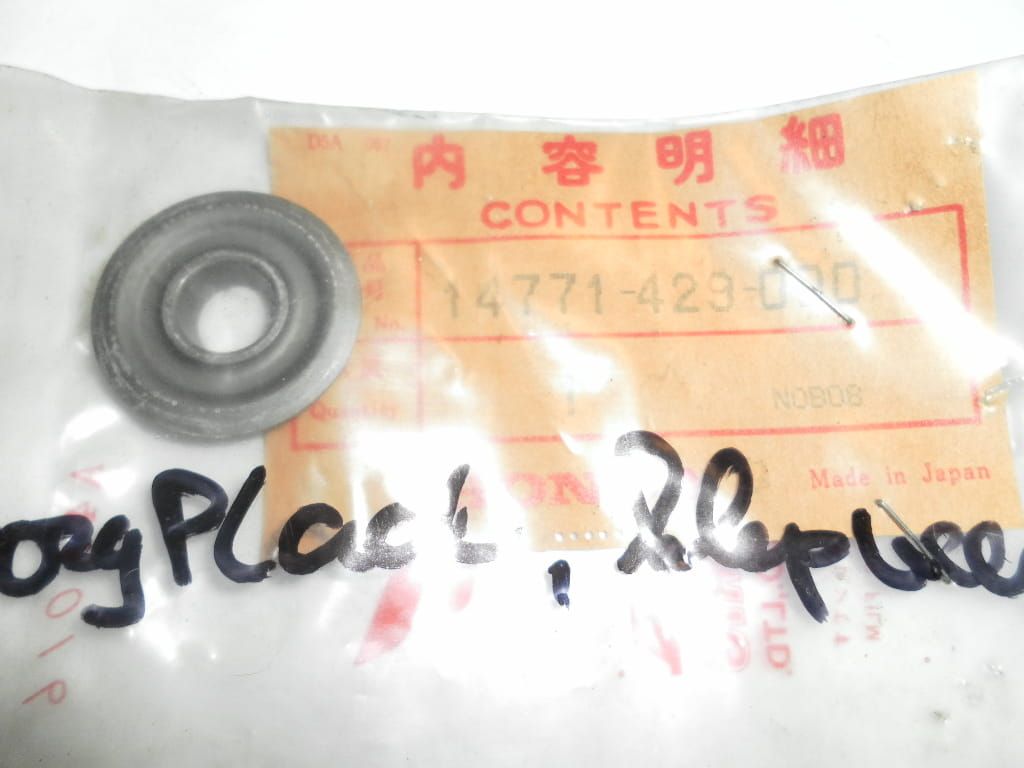 valvespring retainer	Ft500 , xl500s			14771-429-000
