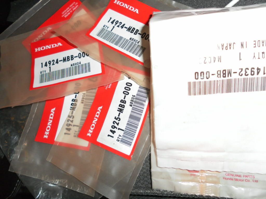 klepstelplaatje honda/ shim D 9,5 dik 198 . 14932-MBB-000