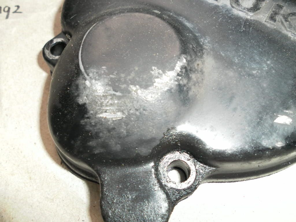 signal cover , blokdeksel pulsegever	gsx1100f , gsx600f , gsx750f	11381-48B02 , met kras