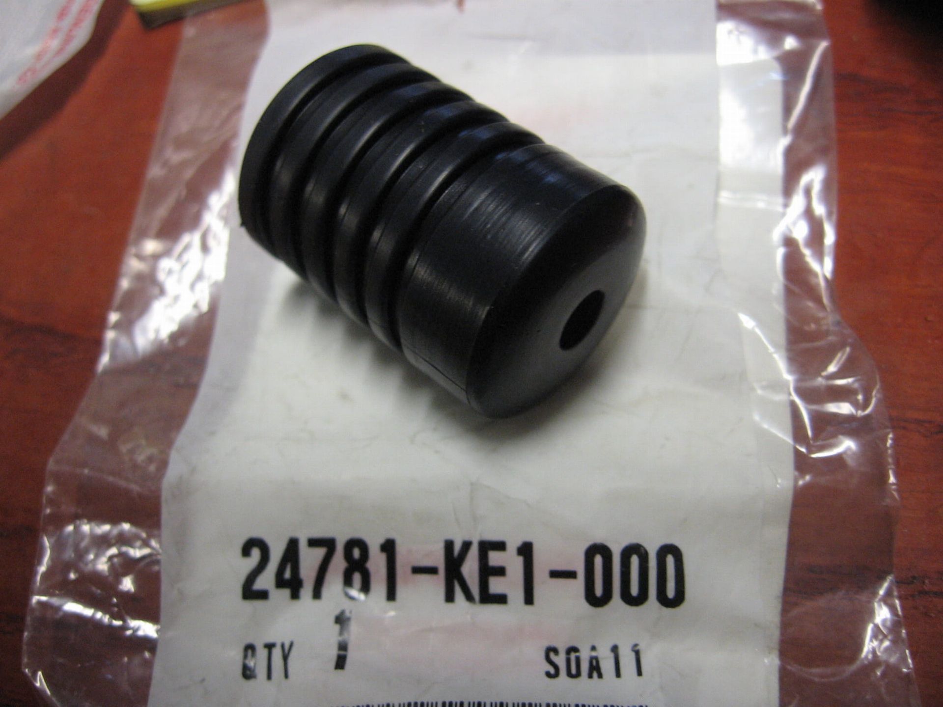 rubber schakelpedaal--	 xr250l 1991-96 , xl600r 1983-87,	24781-ke1-000