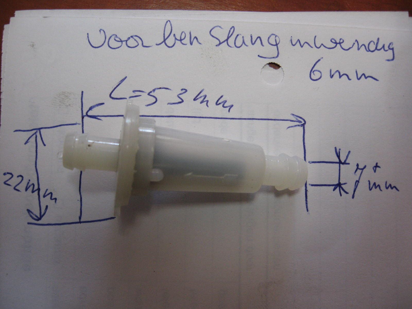 mini benzinefilter voor inwendig 6mm slang . maat zie foto