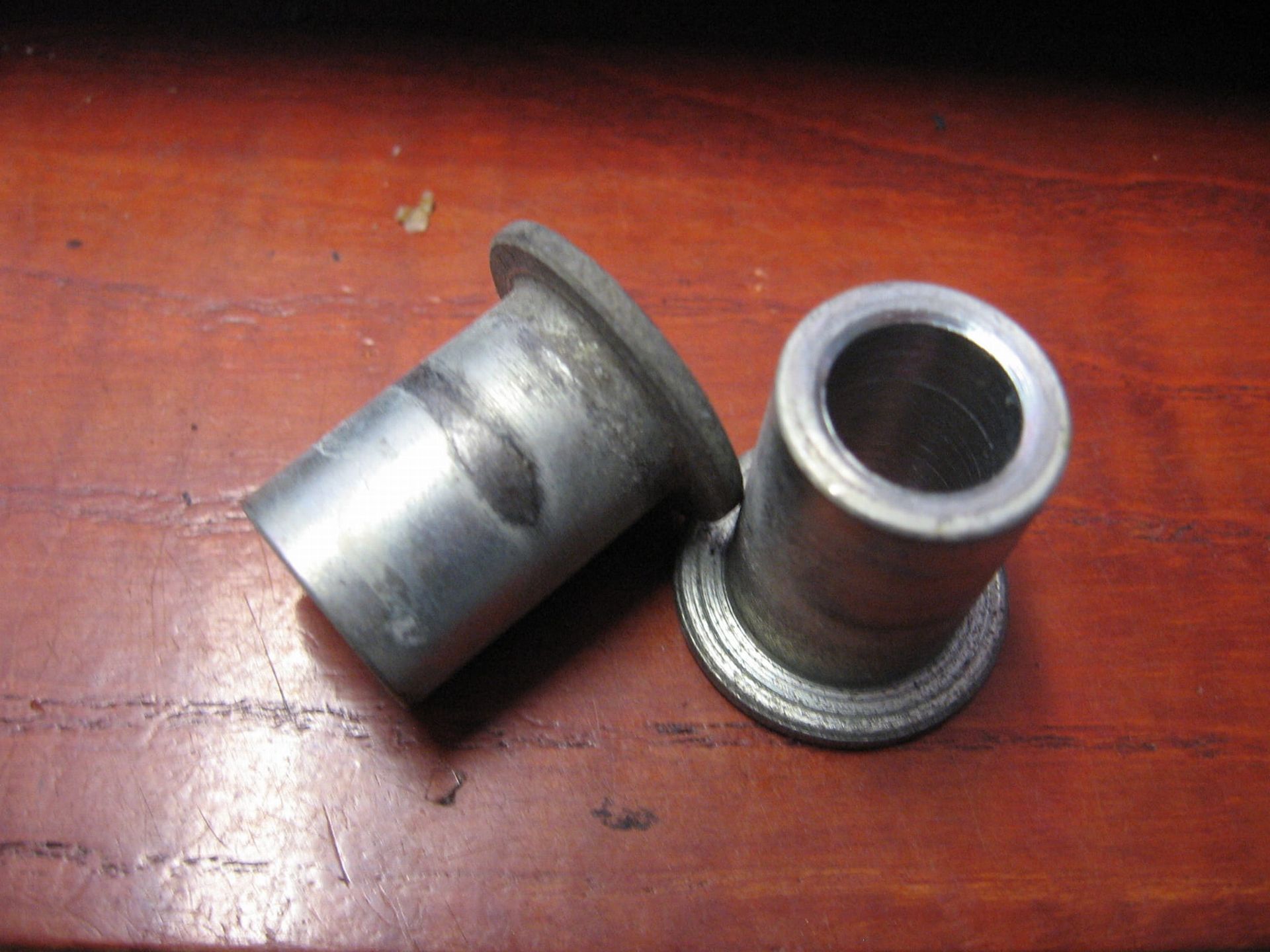 1x afstelbus frame/blok thv kop en cilindervoet	Fzr1000 92	90387-115v8