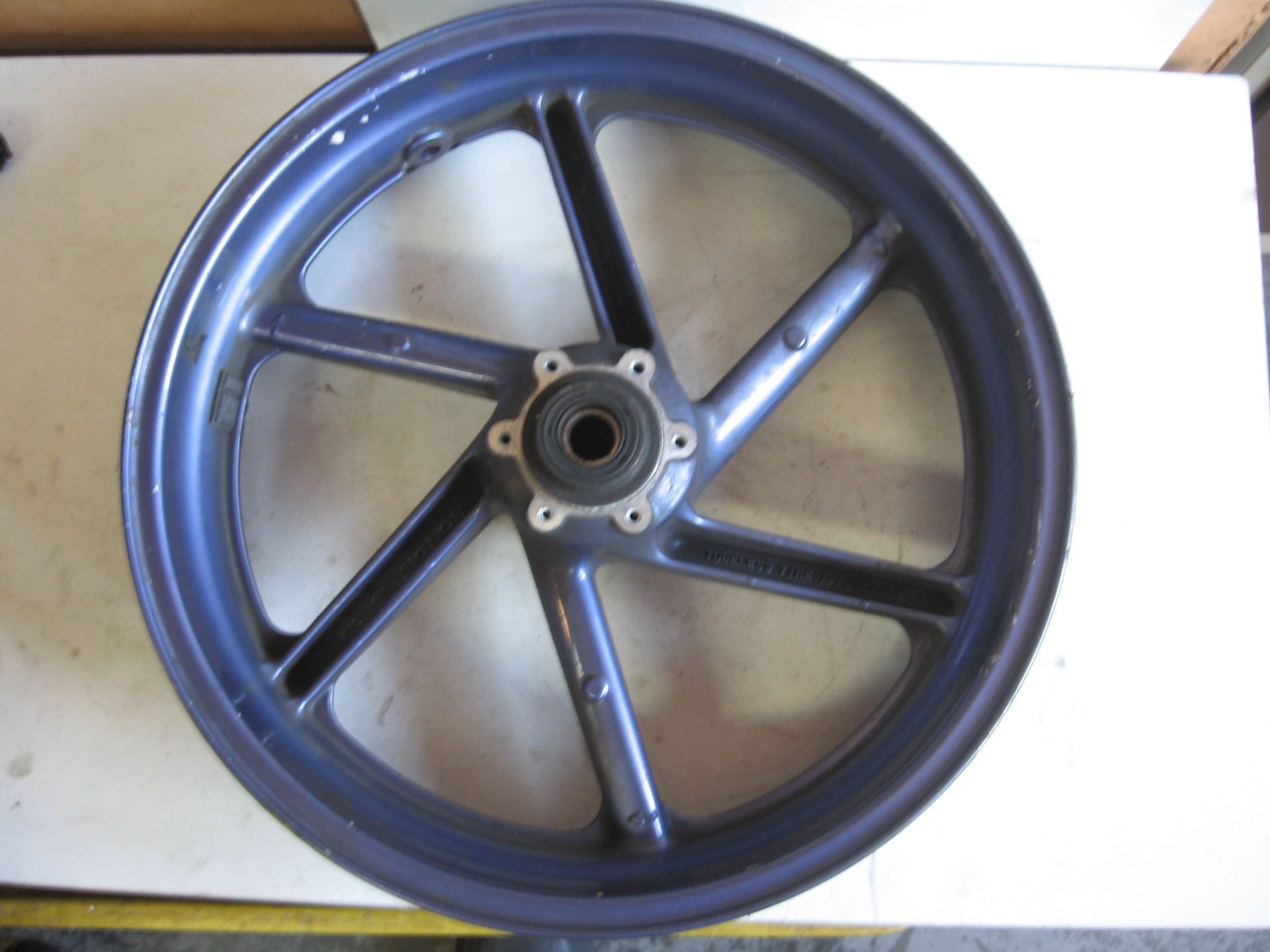 voorwiel	Cbr900rr 1993-94	44650-mw0-405