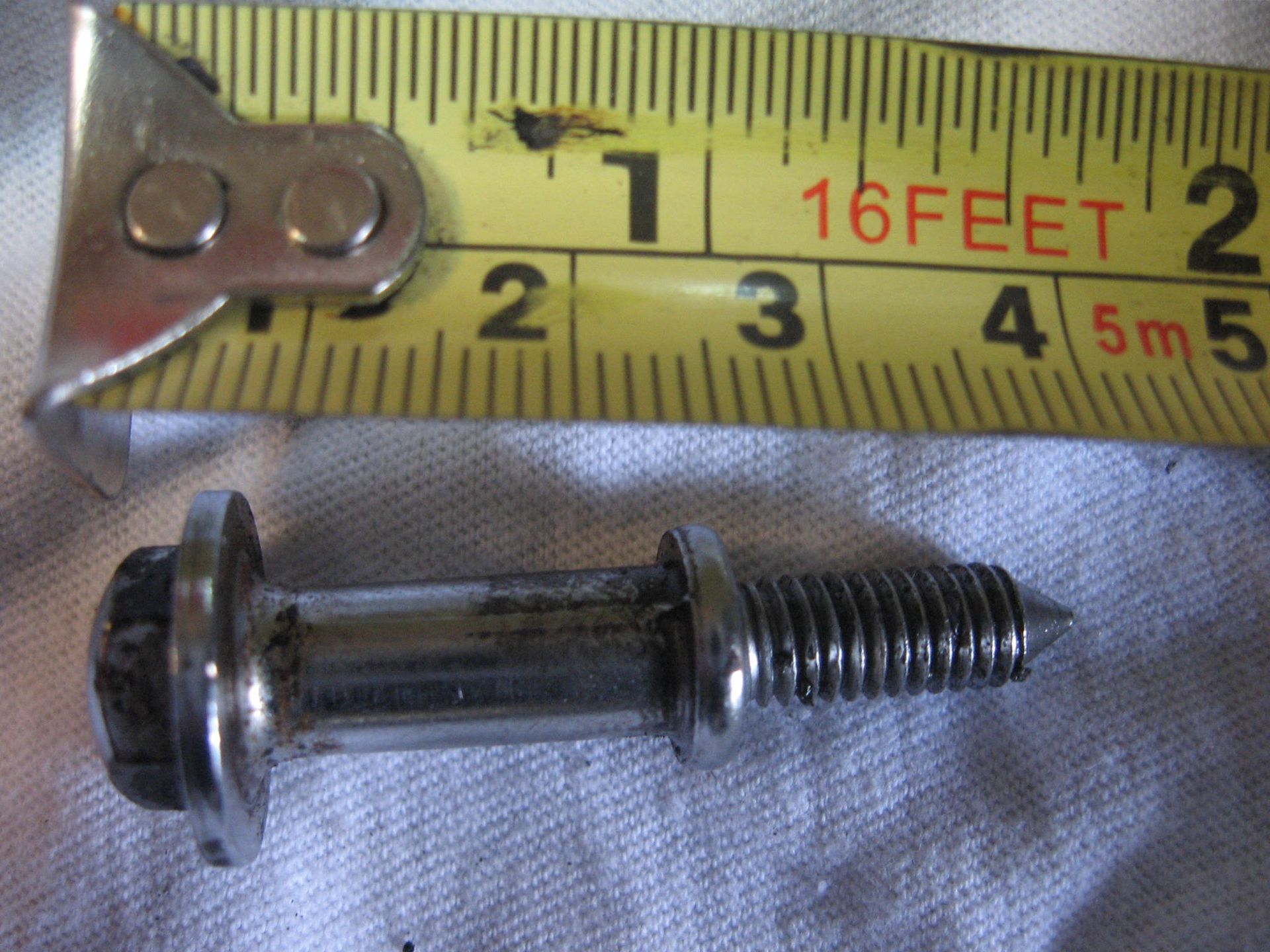bout klepdeksel  -- cb750 L 1979 / K,F 1980-82 / sc 82-83		90038-425-000
