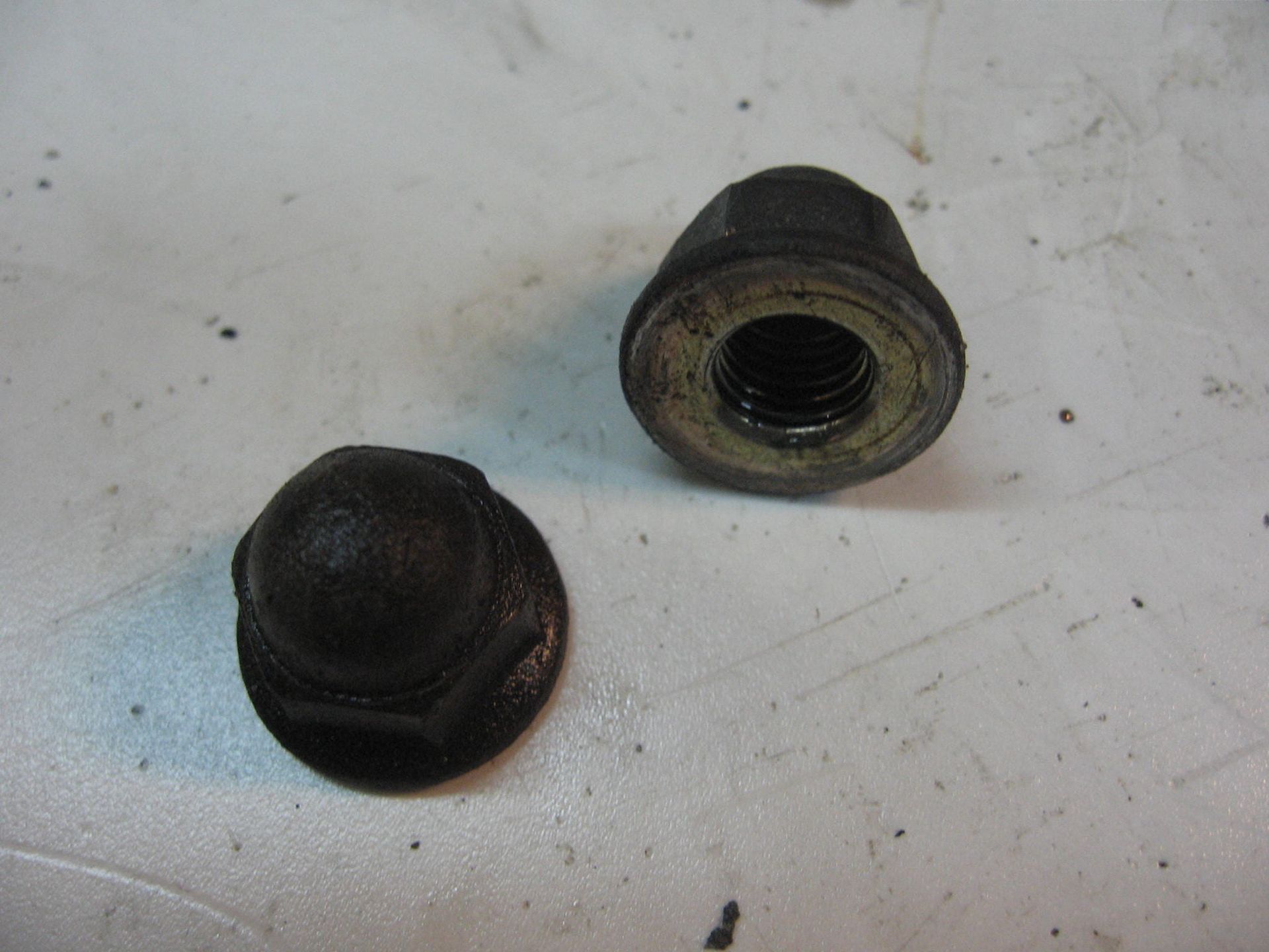 kopmoer dopmoer 9mm -- ls650 1986-2011		09159-09003