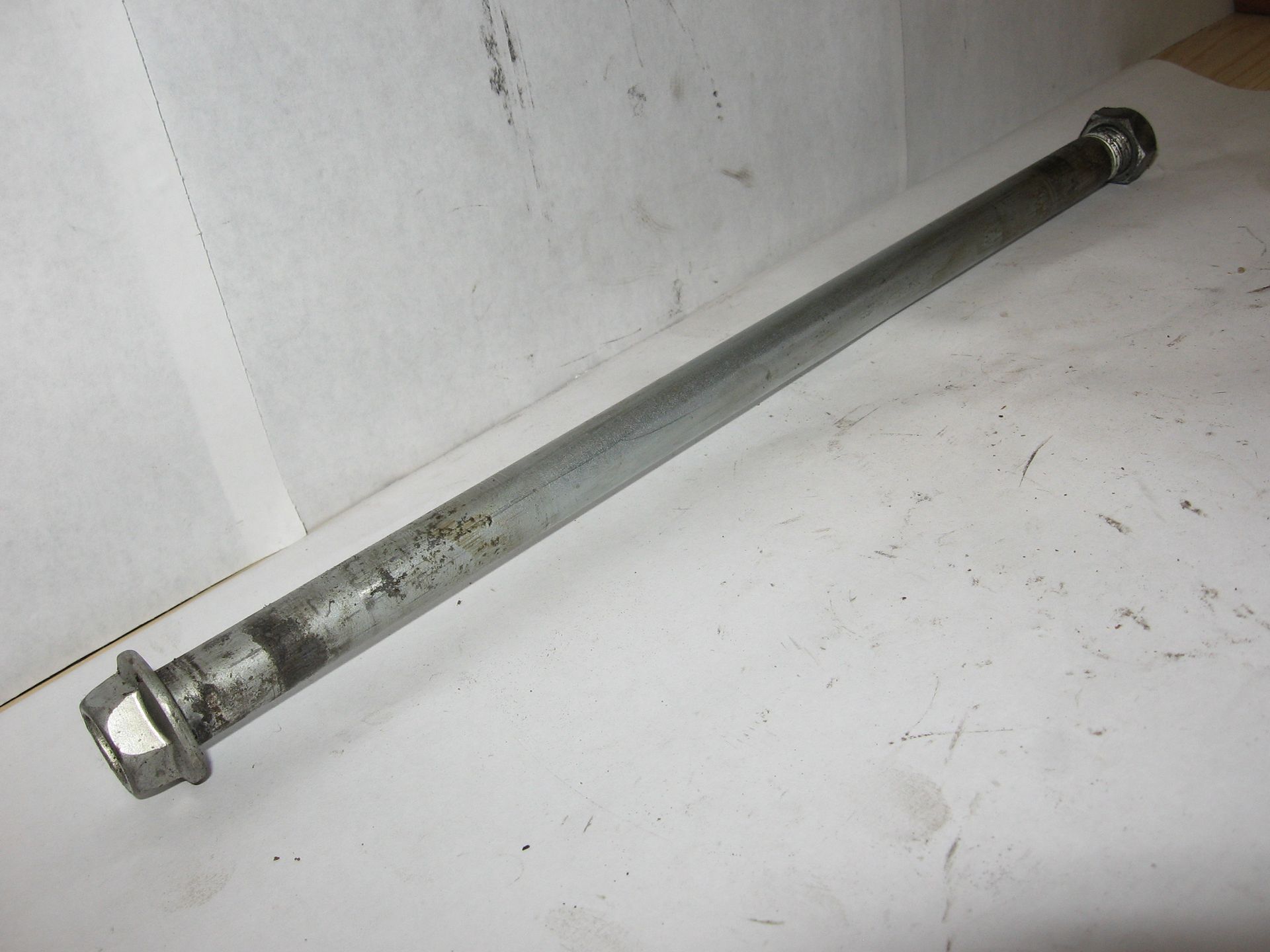 achterbrugas 14mm x 28,5cm	Gsx600f 1988-97	61211-19C00
