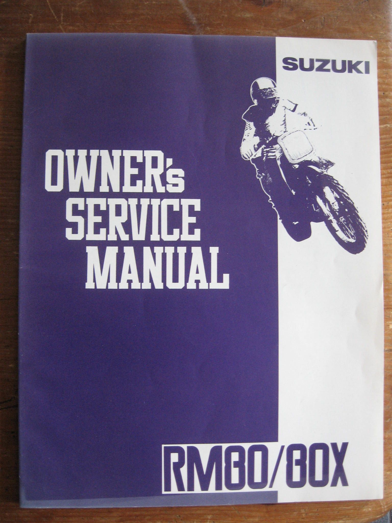 Suzuki owners maintenance manual / origineel eigenaars werkplaatshandboek mei 1990	RM80 RM80X		99011-02B25-01A	taal: engels conditie : nieuw kaft verkleurd