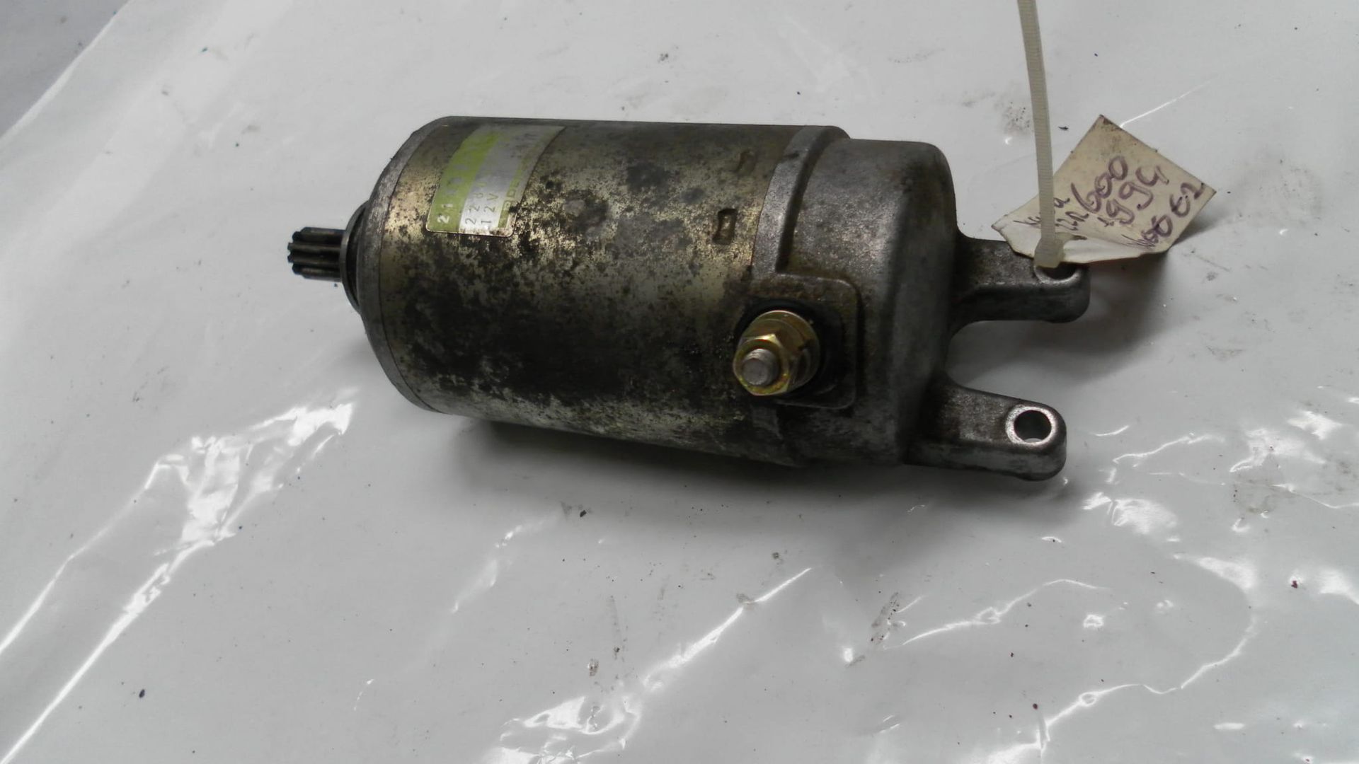 startmotor  	Zzr600  zx600e 1993-04	21163-1211 		, 21163-12 / 228000-1820 .