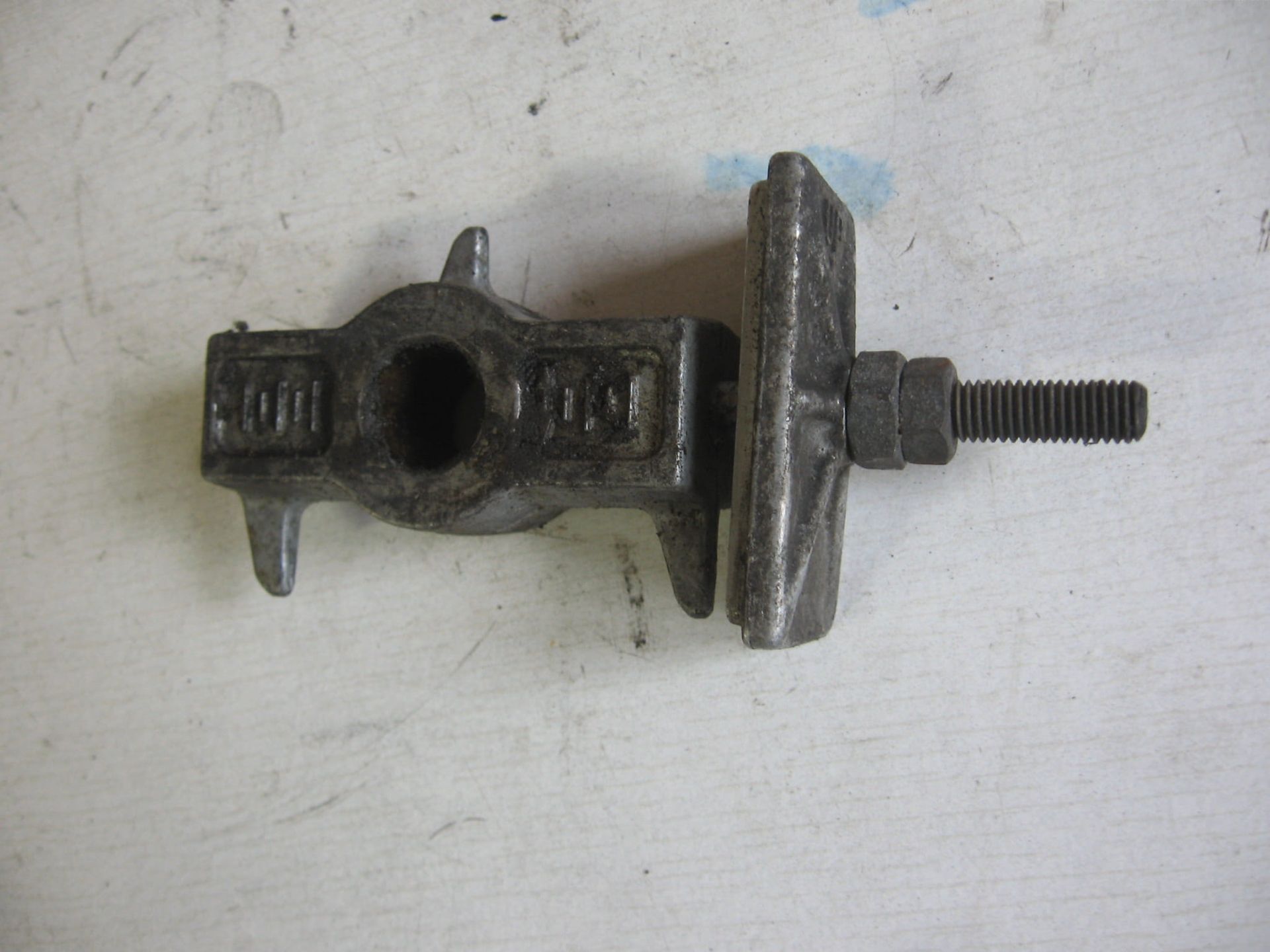 kettingspanner met eindplaat	Xl600v , cbr600f 1987-90,cb750 1991-2003	52120-kv0-000 + 52121-mj0-000	52120-kv0-700