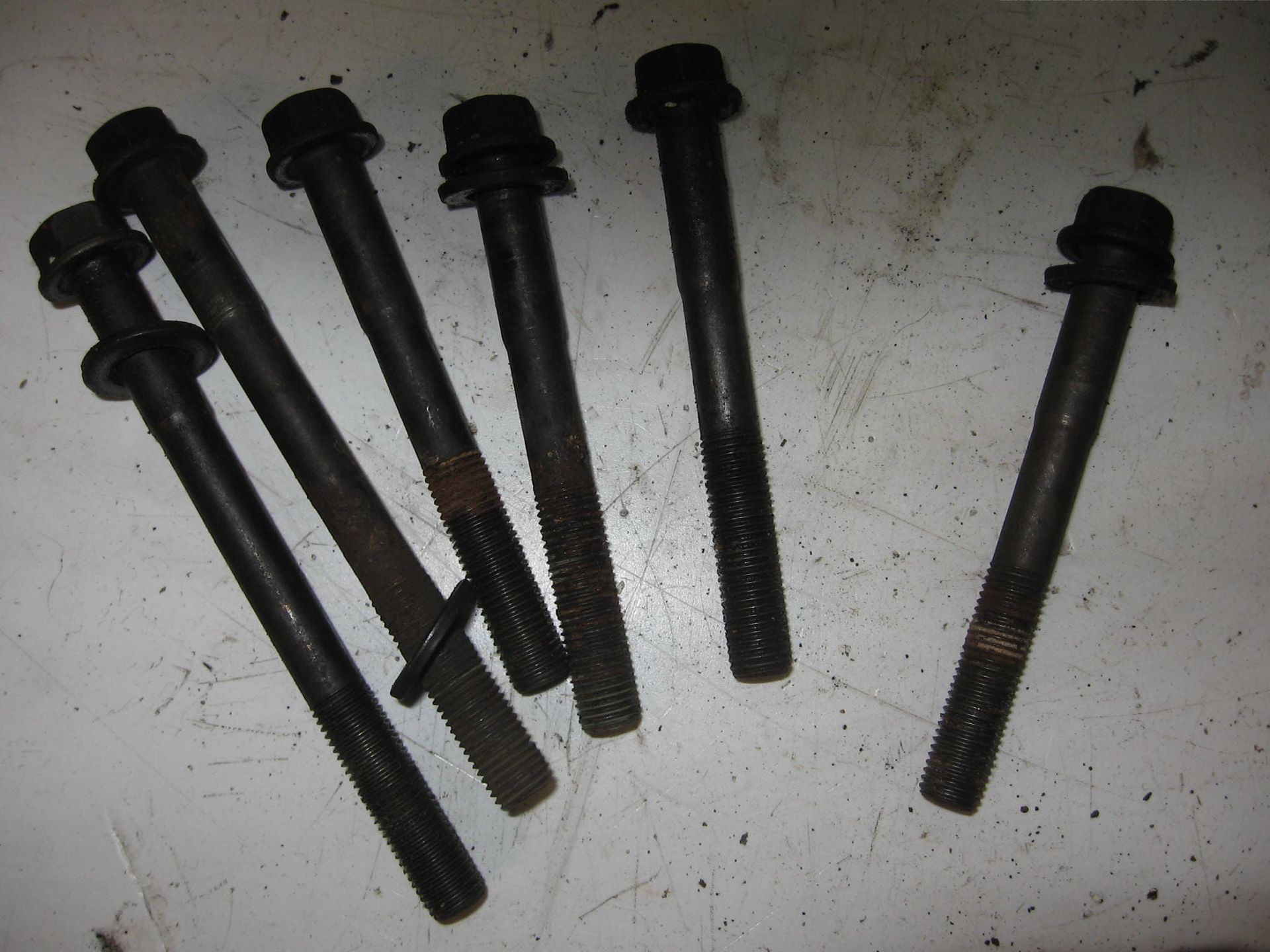 set kopbouten flensbout 2x m10x115 + 4x m10x90 // gl1000		90001-371-003 + 90002-371-003	90001-371-013 / 90002-371-013