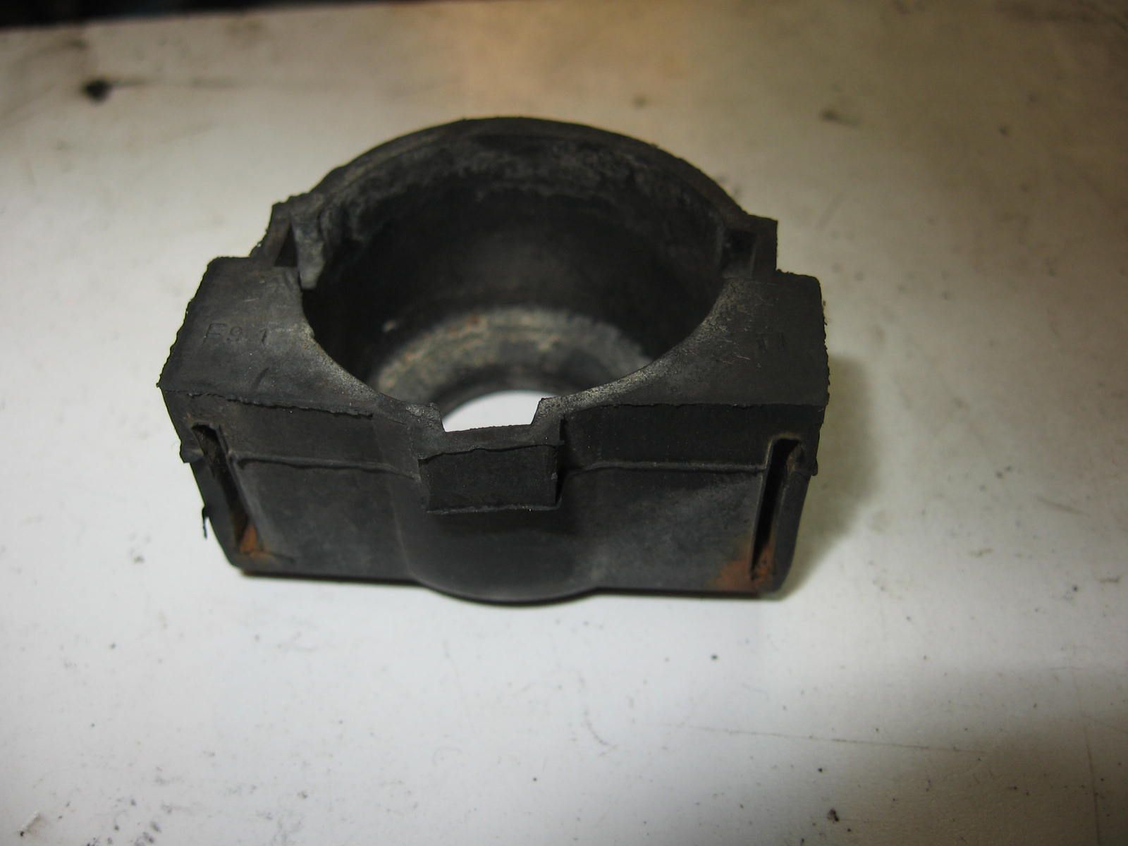 montage rubber startrelais	cx500 cmx250	35856-413-000