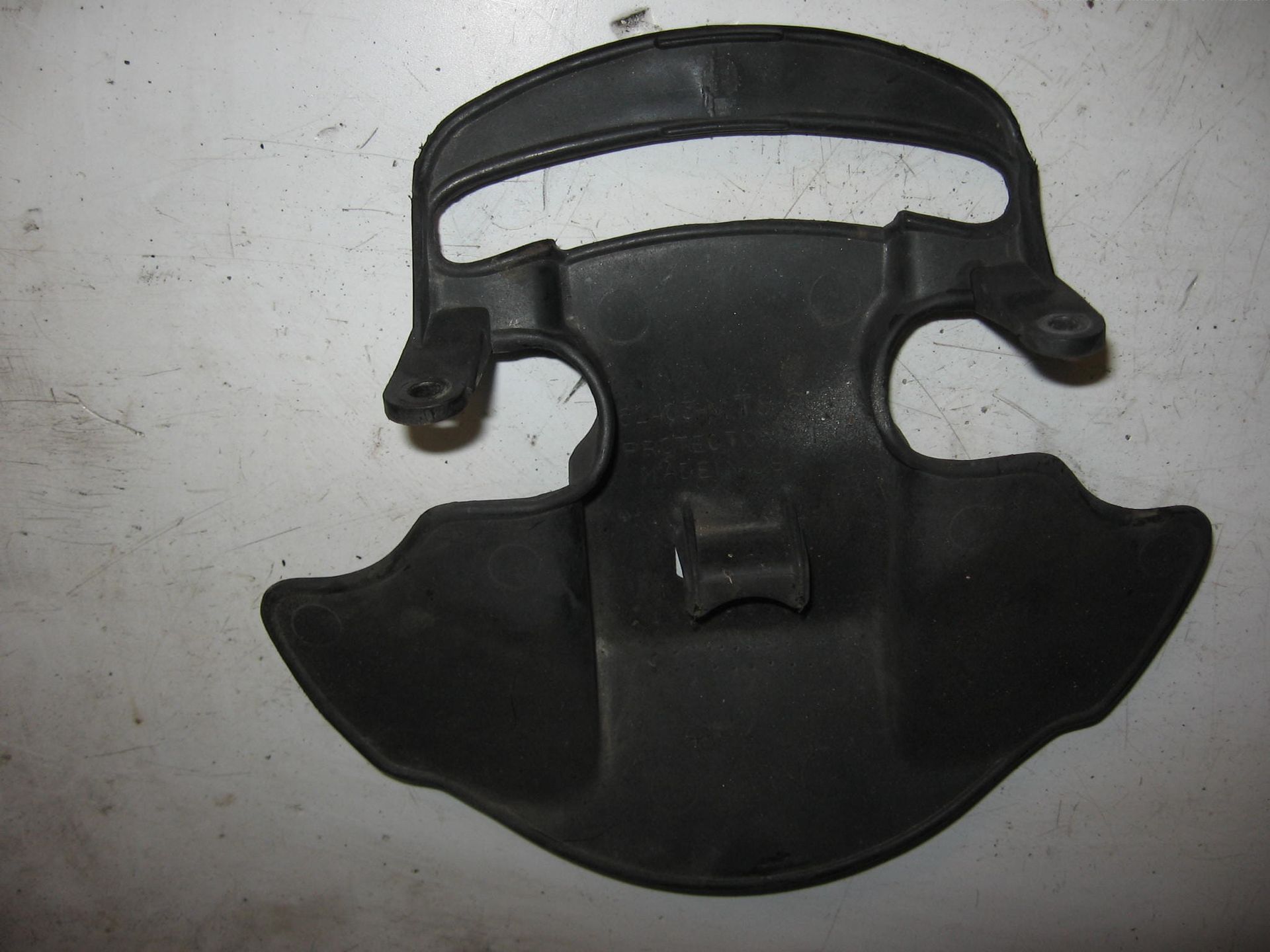kunstof plaat onder balhoofd “protector , wind “// gl1500 1990-2000		61403-MT8-010