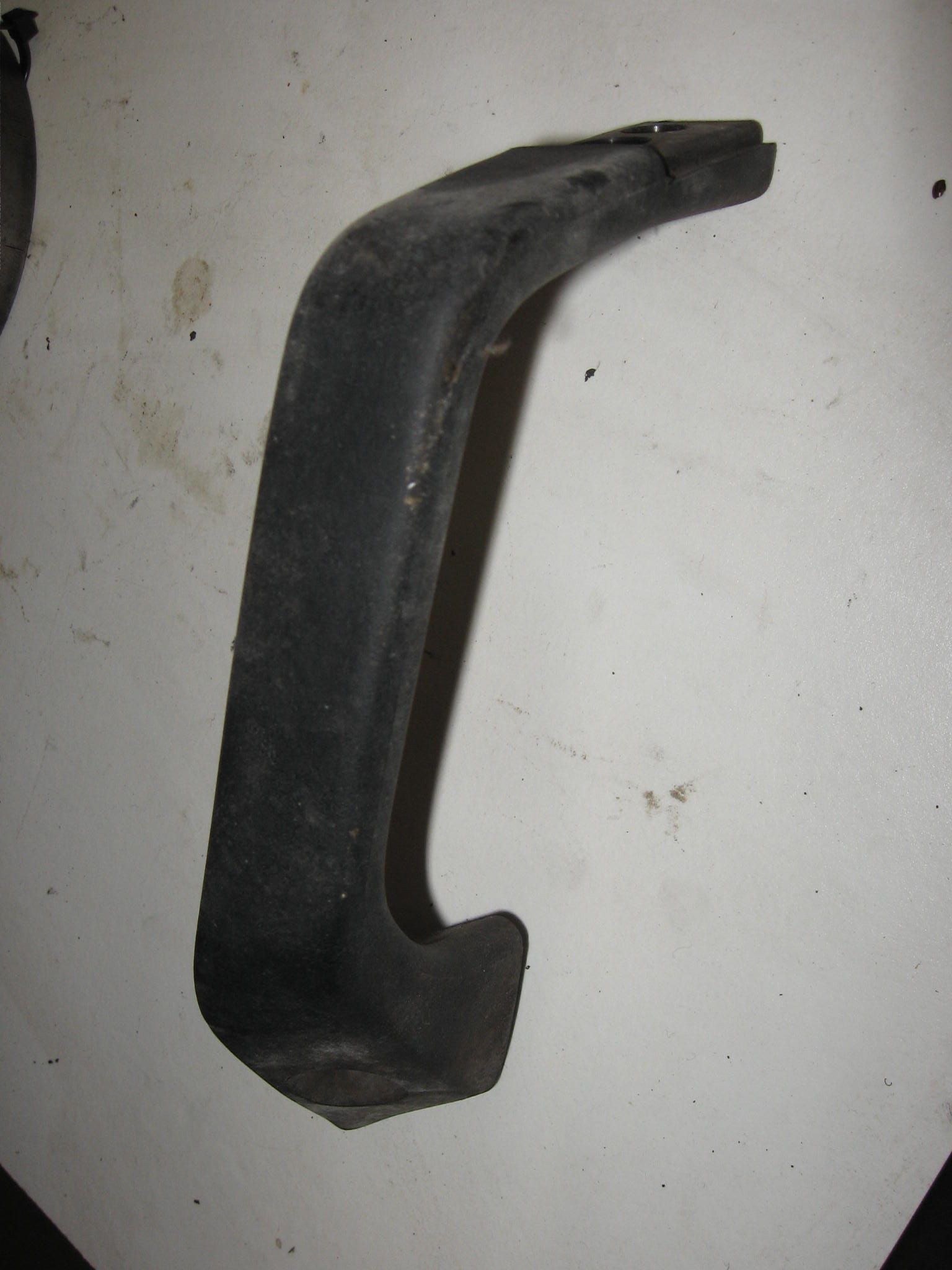 handgreep duo , passagier , links 	Xz550 1982-83	11H-21644-00