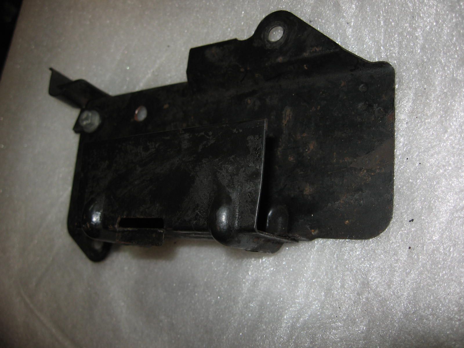 plaat rechts houder gereedschapsset	Gsx400e 82-86,gs450 82-88	47430-44401	47430-44400