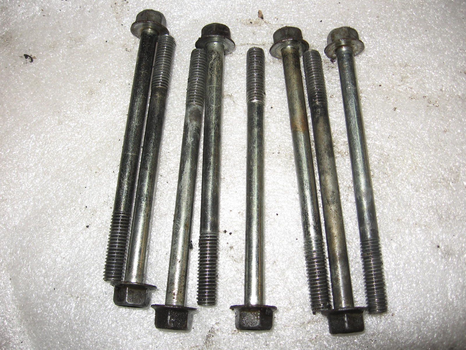 8x blokbout m8x105 mm sleutelmaat 12	Xj650 xj750 Xj700 1980-86	95811-08105	95817-08105