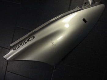 zijkap frame rechts –xf650 freewind 1999