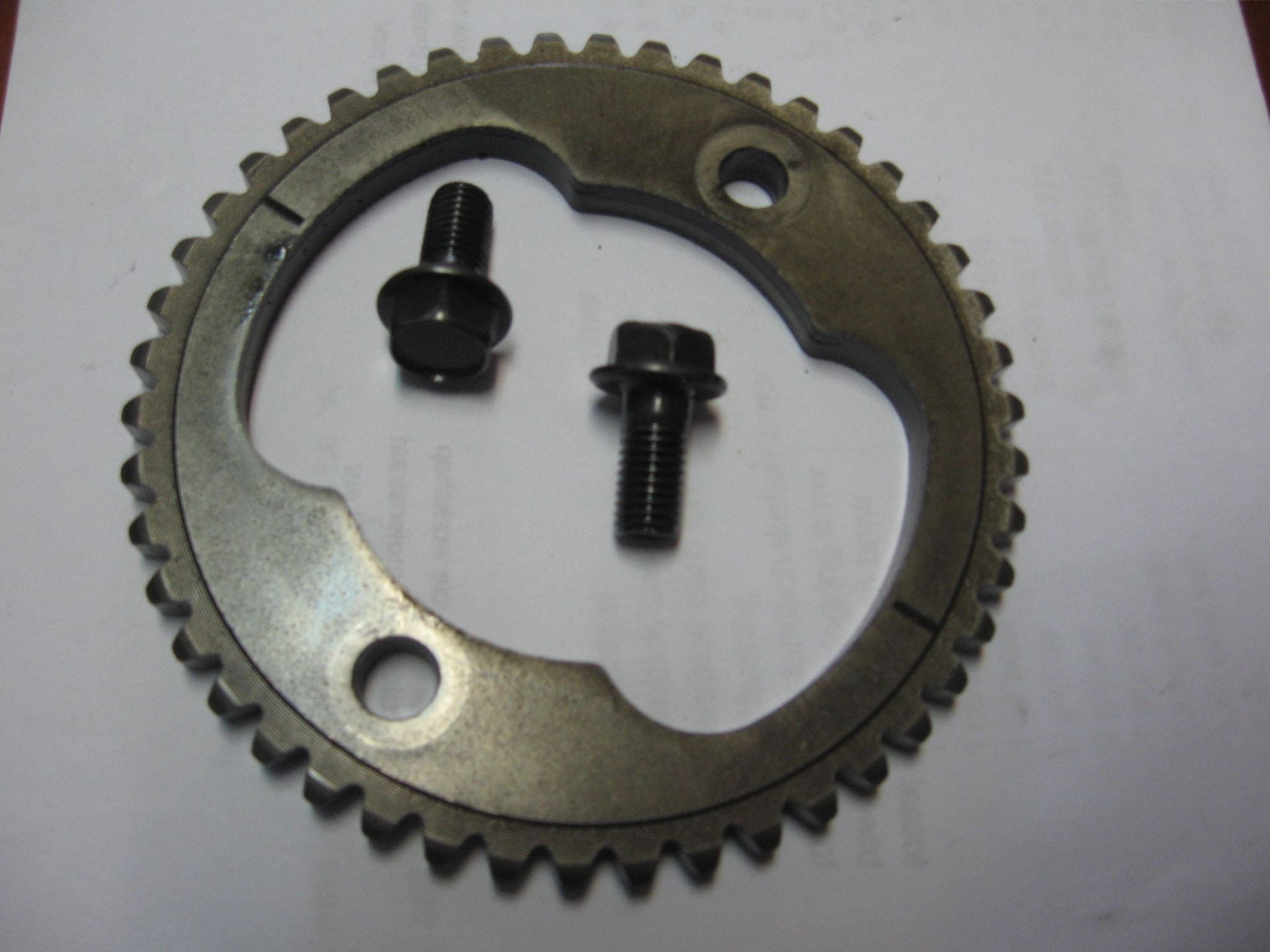 Nokkenaskettingwiel met boutjes// vf750s 1982		14321-MB0-000 +90026-me9-000	14321-MN0-000 + 90026-mm8-000