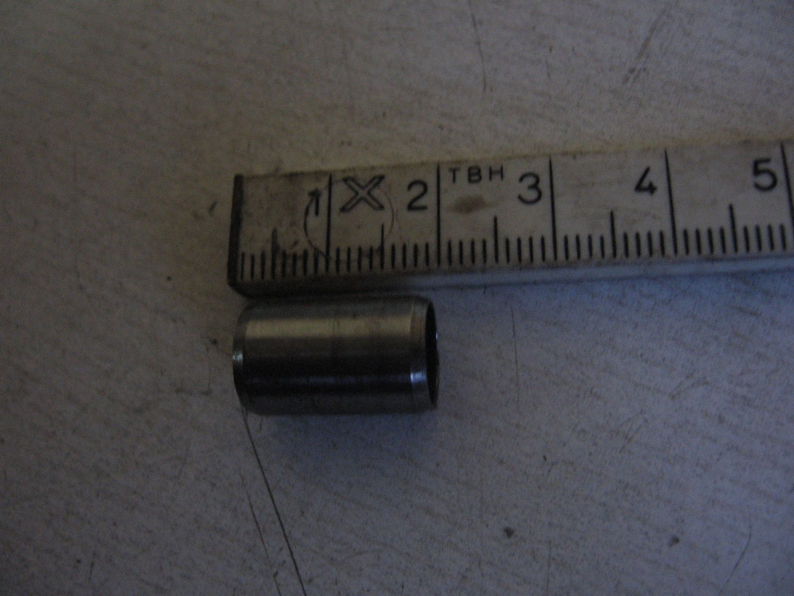 Pasbus , dowel pin ,  kop/cilinder	Vtr250 1989	94301-10160