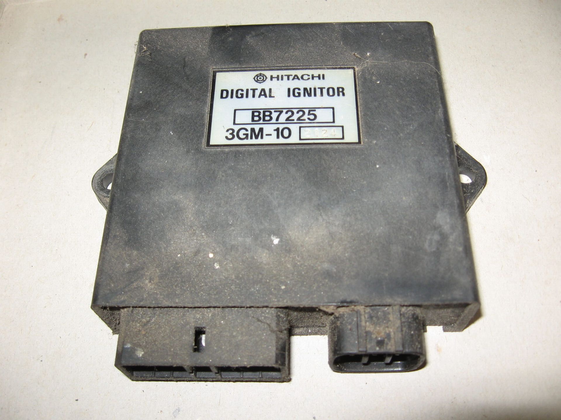 cdi unit , onstekingskast ,	Fzr1000 89-92	3GM-82305-10	 , BB7225 , 3gm-10 2124