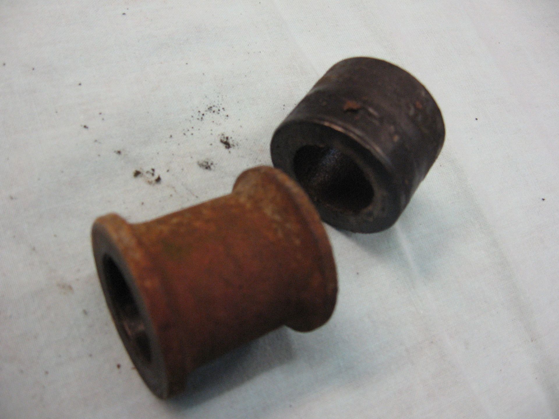 afstandsbussen achterwiel	Cb650sc 82 , cb750sc 82-83	42311-460-840 , 42605-300-000