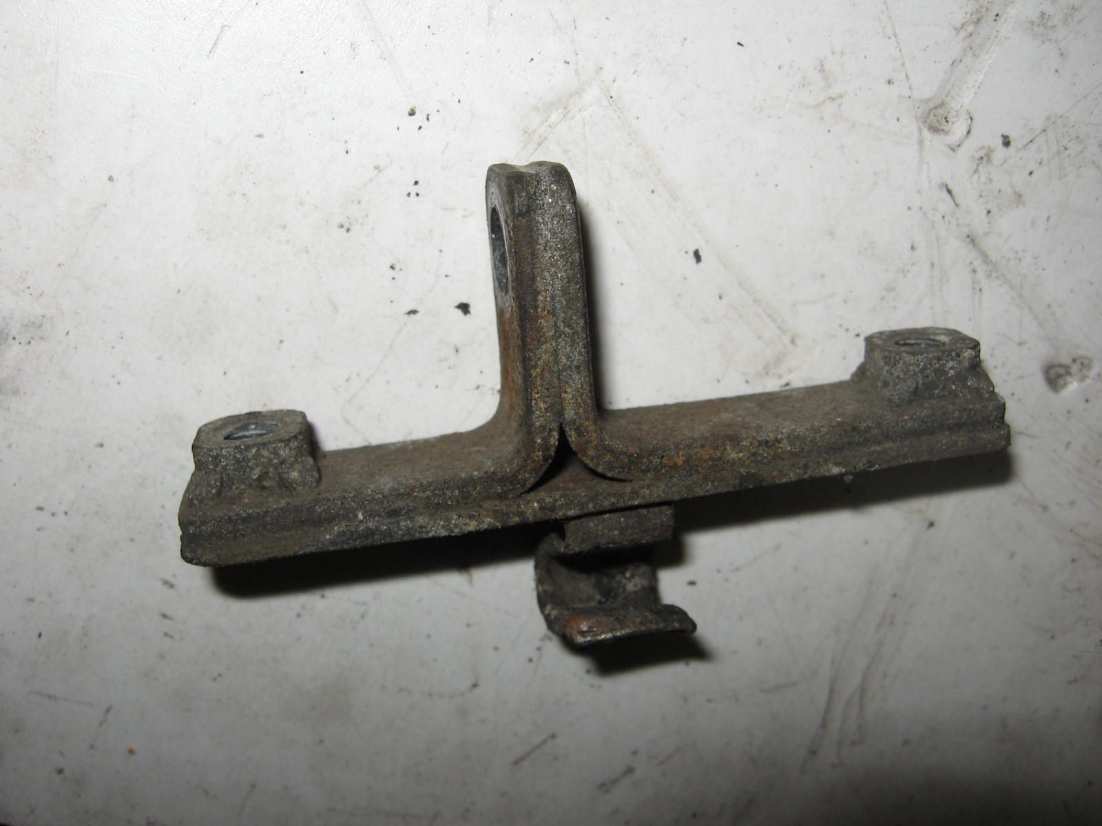 houder bobine voorkant met kabelklem	cb750 cb900 cb1100 79-83	30501-425-000	30501-ma4-670
