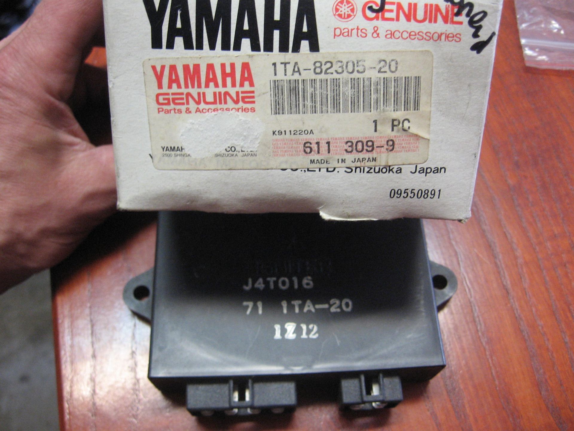 cdi unit -- xv1100 1986-1990	oem	nos		1ta-82305-20