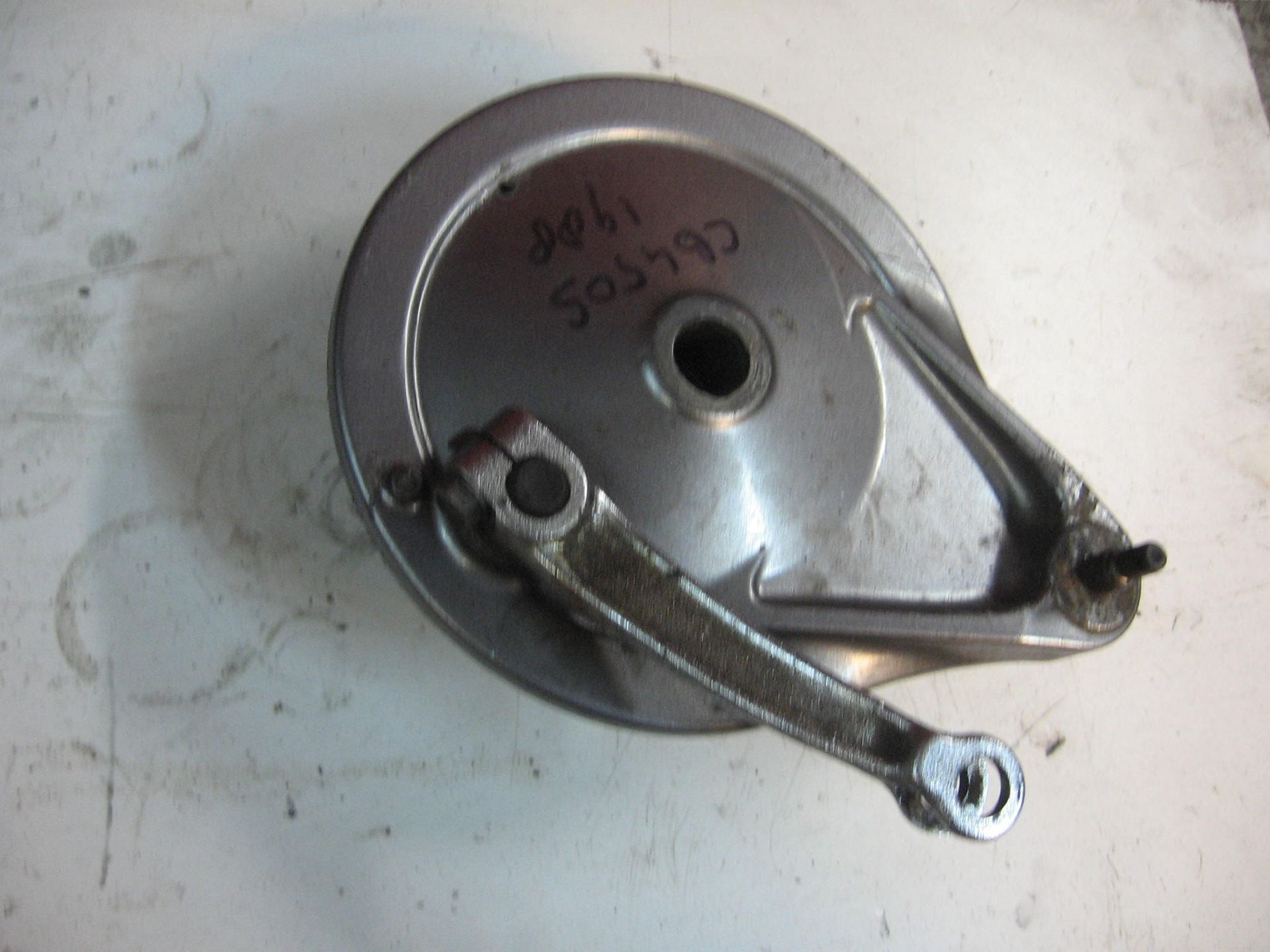 achterremplaat compleet –cb450 s 1988		43100-ml4-000 + 43410-ml4-000