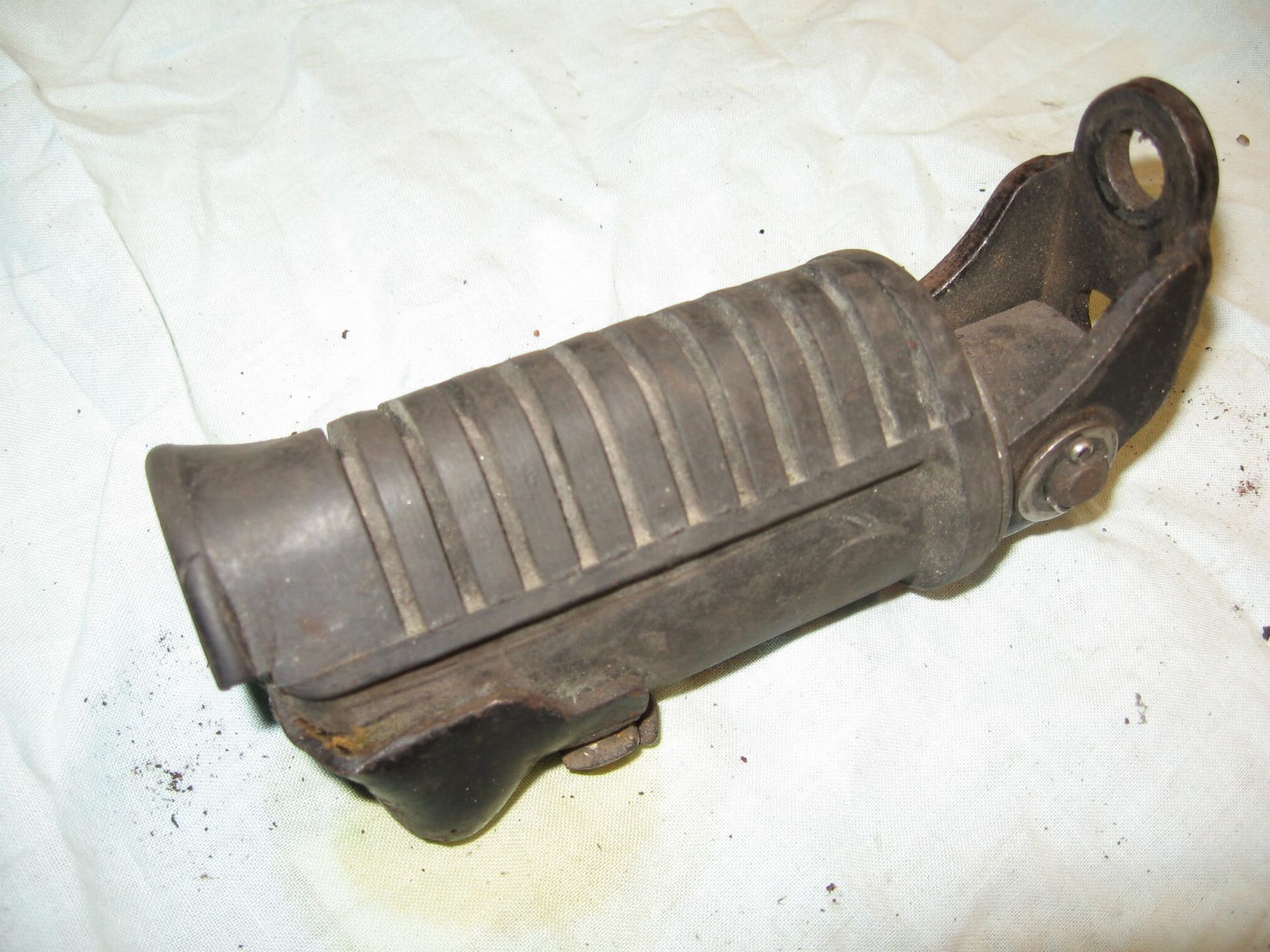 linker voetsteun met voetsteunhouder	cb650z	50640-426-610	50643-425-610