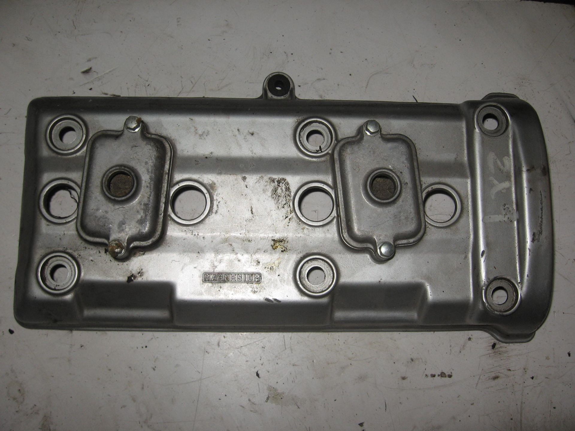 Kleppendeksel // zx9 1994-97 zx7 1991-1995		14024-1996