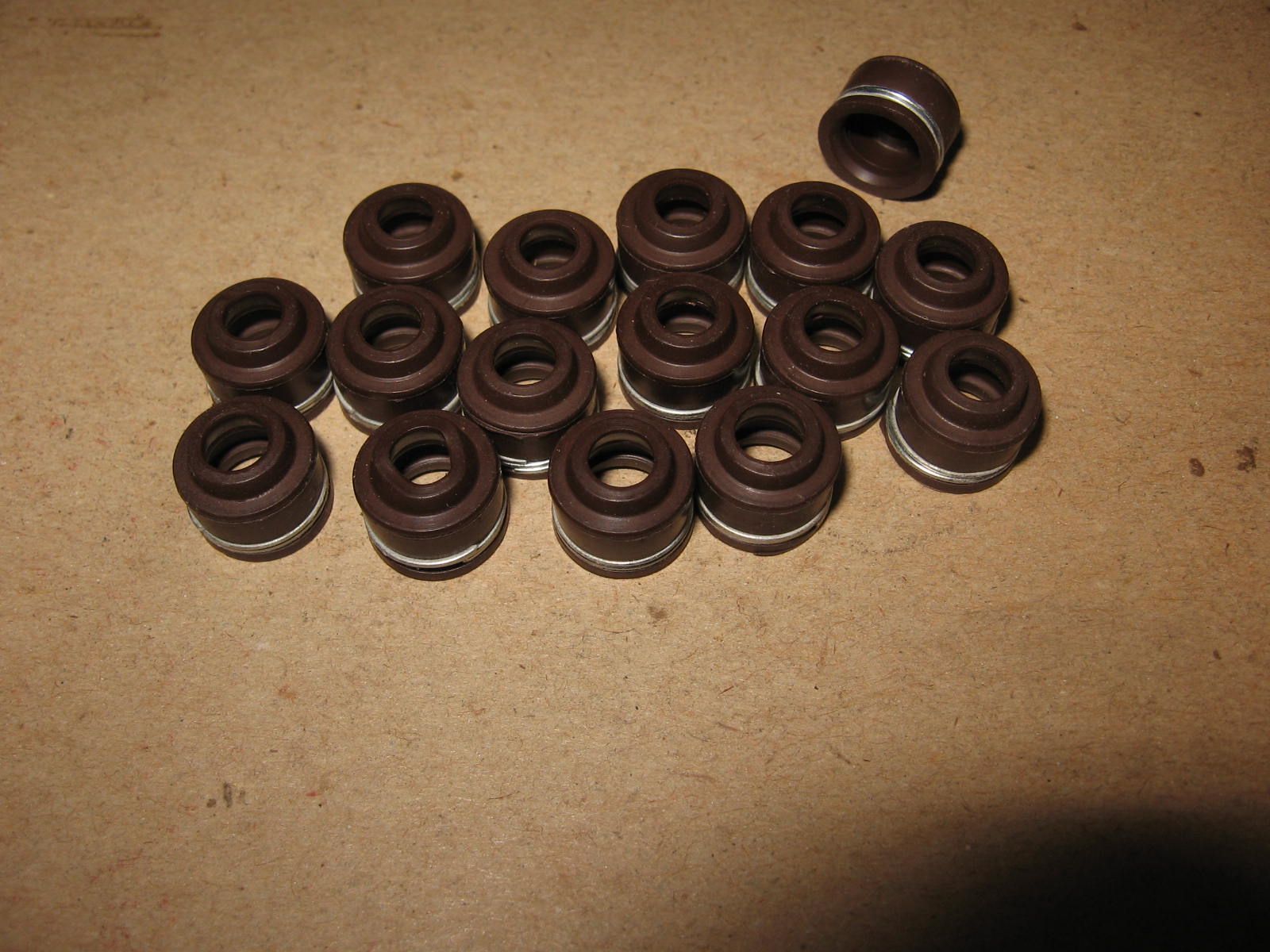 8x klepseals cb650sc cb750 1991-2003		vesrah		12209-ke8-005 (1)
