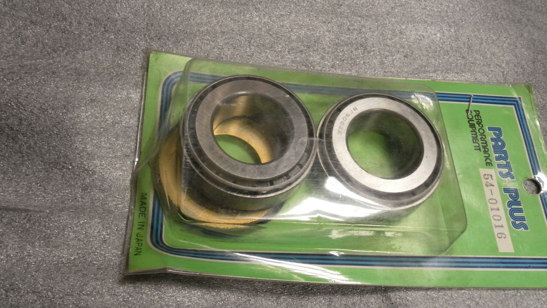 Balhoofd lager set	o.a : GSXR60097-03/DL650 04-10/ DL650 Black.RHINO 06-10/			SSS903 (1)