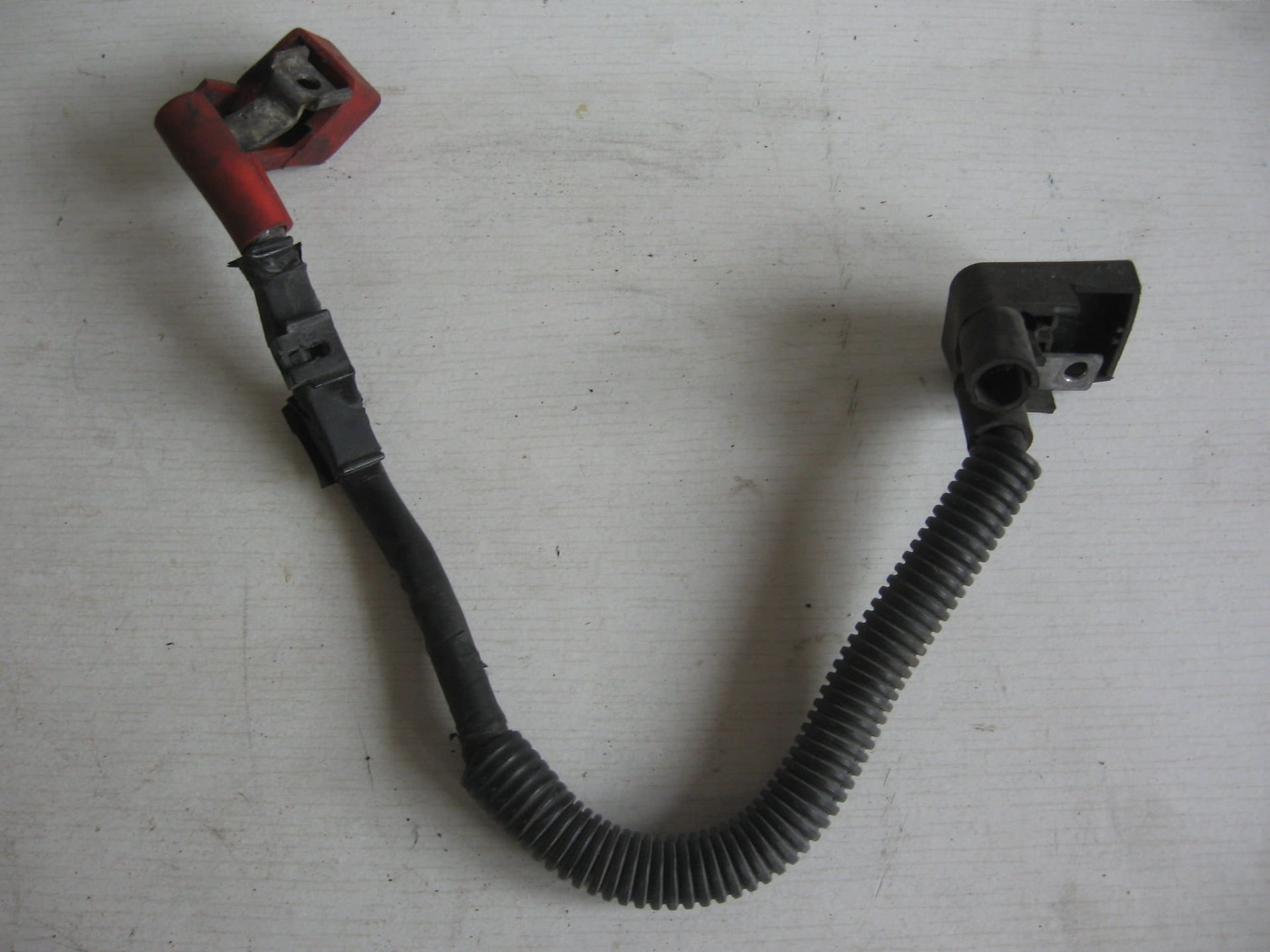kabel accu / startrelais	Cb250 1991-2008	32401-kbg-010	32401-kbg-000