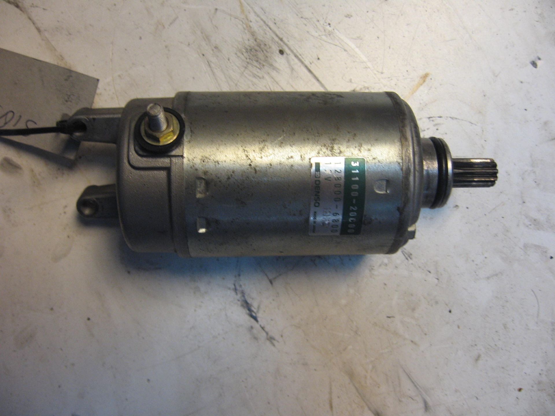 startmotor -- gs500e --1989-2007 / gsx-r750 1988-1992 / gsx750		31100-20c00