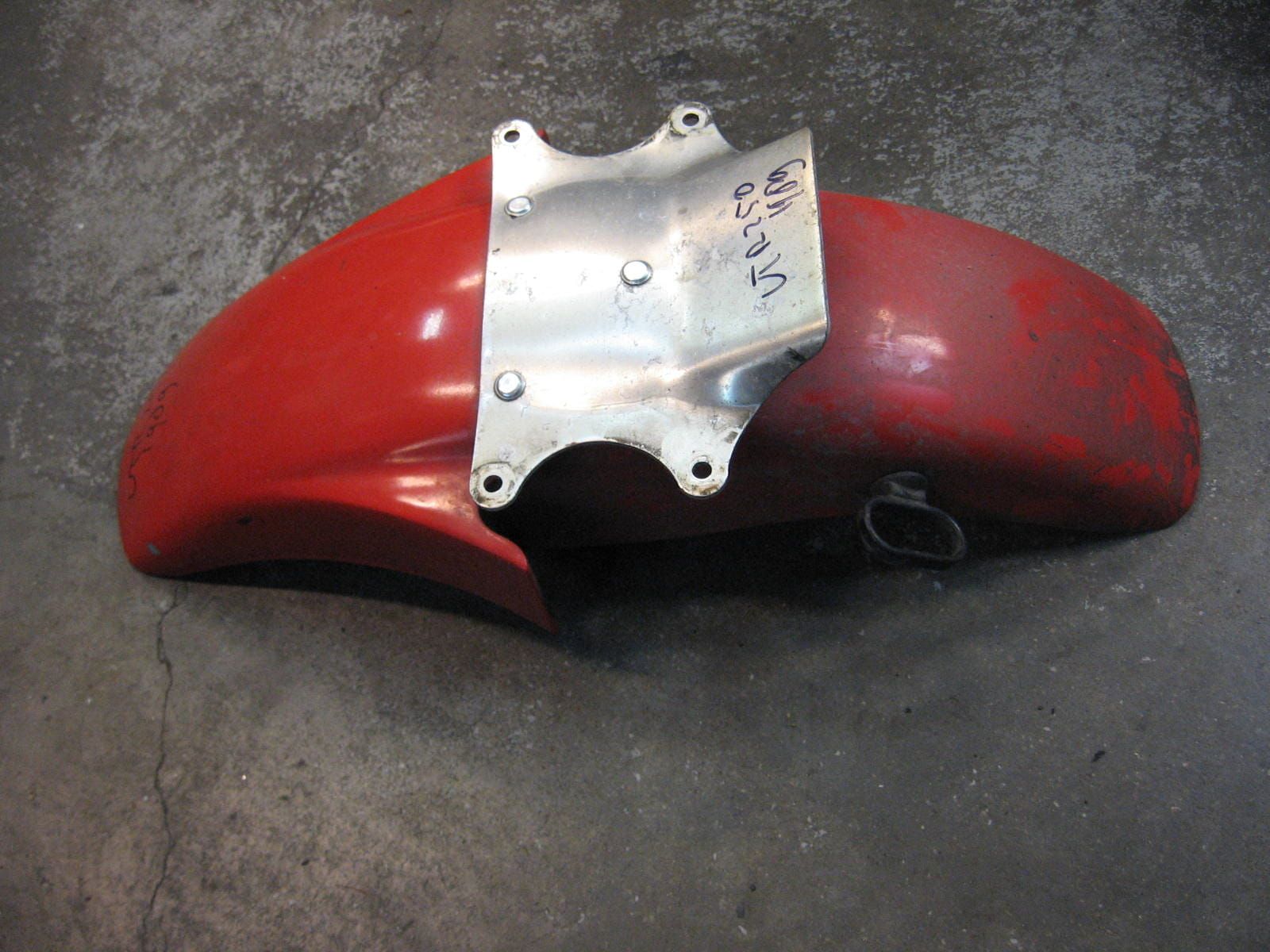 Voorspatbord , rood vtr250 1988-89		61100-km3-000