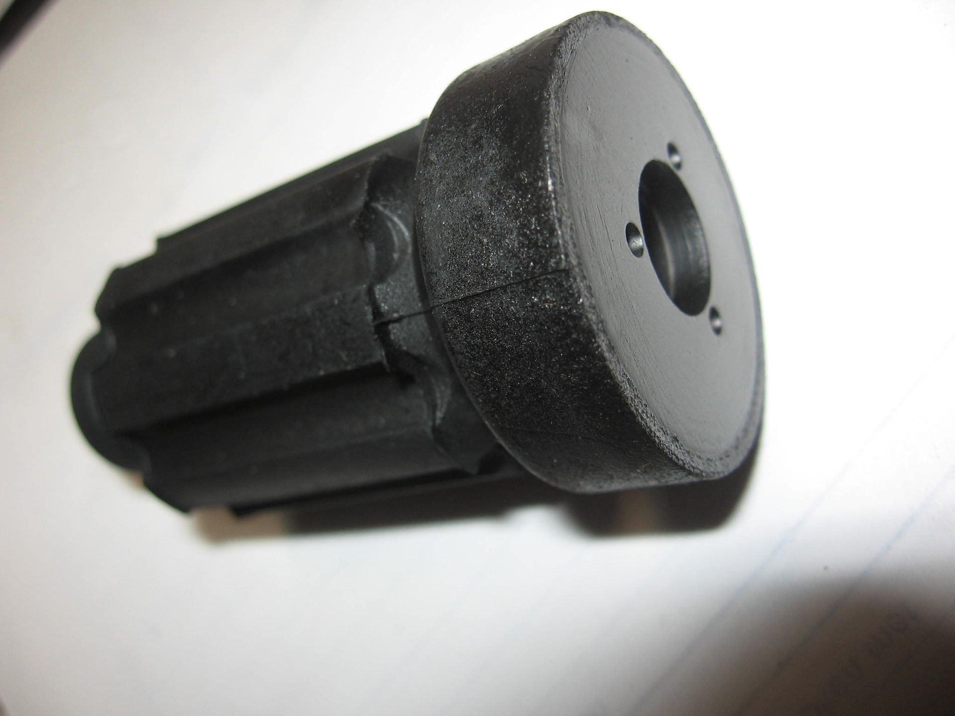 demper blokbevesteging 		oem		92075-1739