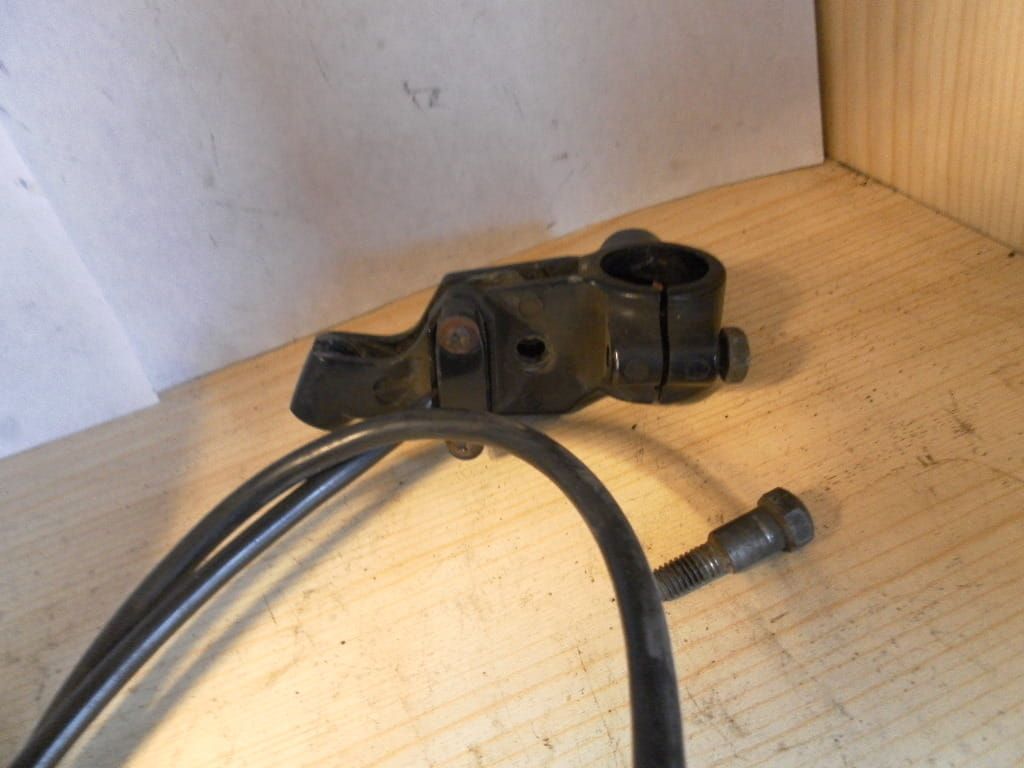 houder koppelingshevel met koppelinglschakelaar	gsx550  , 57500-33421