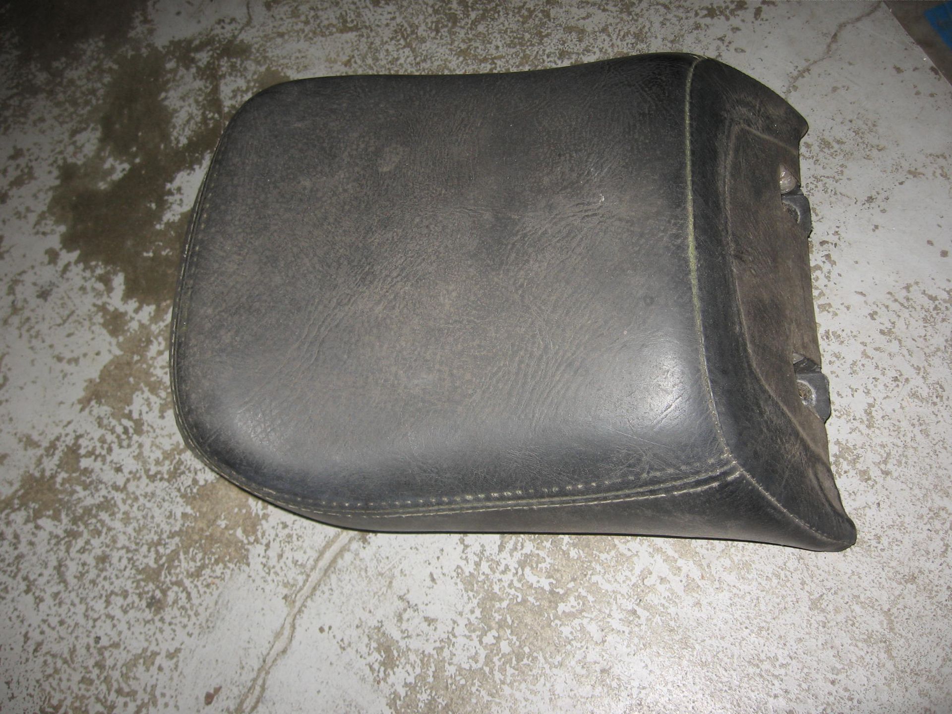 Buddyseat .passegiers zitje // Xj750s 1985		1nh-24750-00