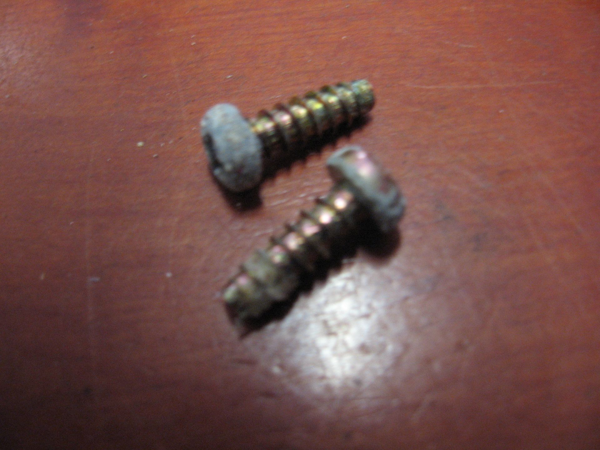 2x schroef fitting 4x12		93901-34320