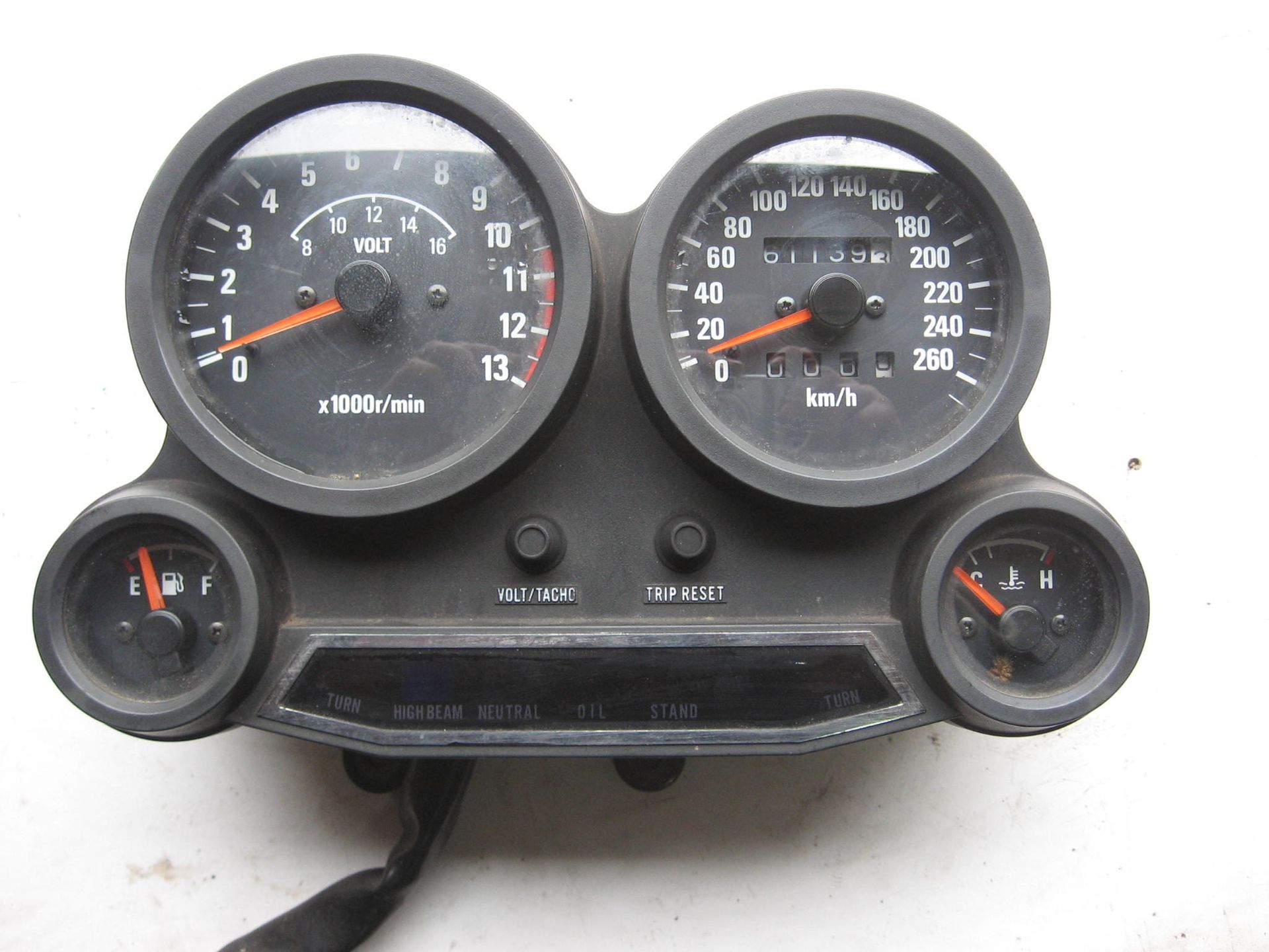 tellerset zx900 gpz900  1984-1986		25023-1116,25005-1277 , 25015-1221 , 28011-1062 ,28011-1070