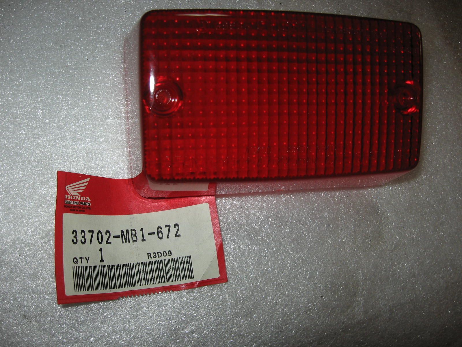 achterlichtglas	Vf700c 1982-84 , vt700c 84-85 vt750 83	oem	33702-mb1-672