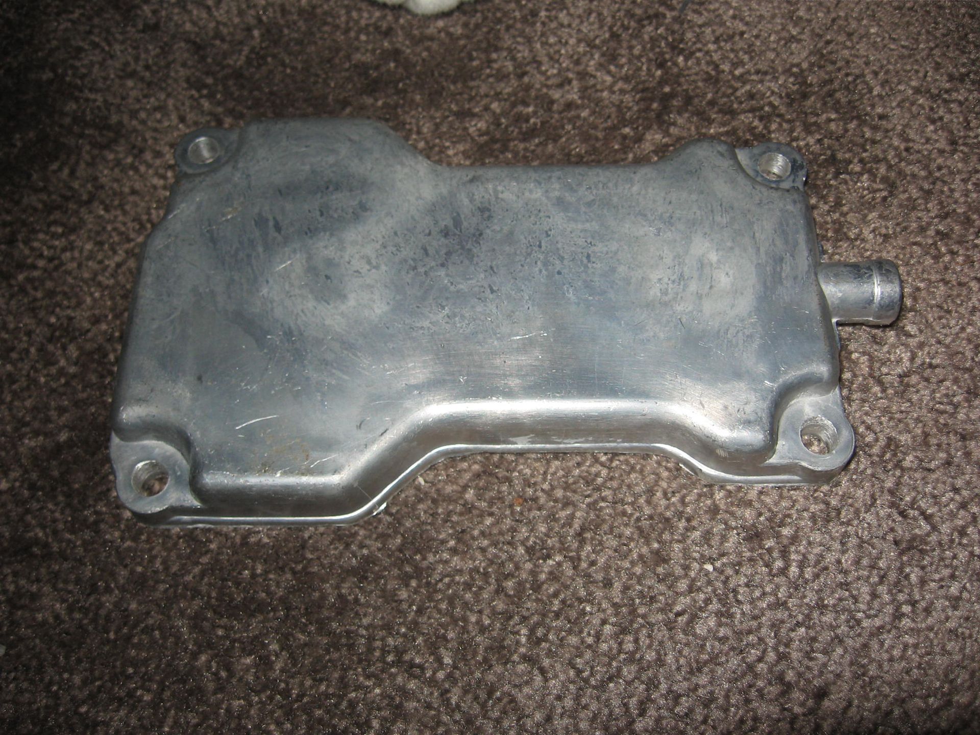 deksel carter ontluchting -- GS / GSX 1100 1980-82 / GS 1000 1982	nos	suzuki		11176-49201	,11176-49200